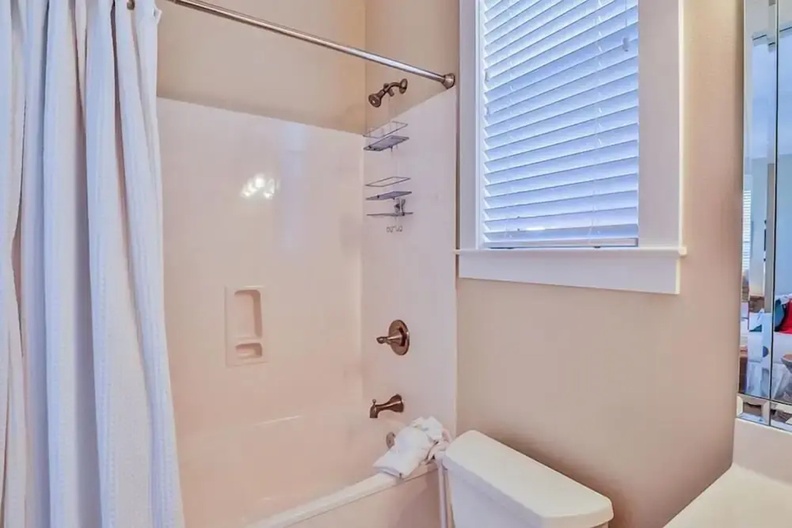 ENDLESS SUMMER DREAM 4 Bedroom Holiday Home by Five Star Properties