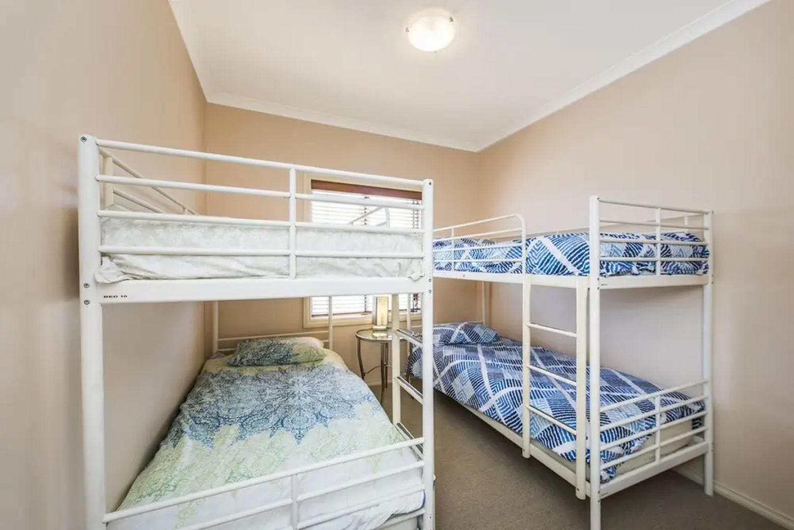 Sea Change - Spacious Family Holiday Accommodation Pet Friendly