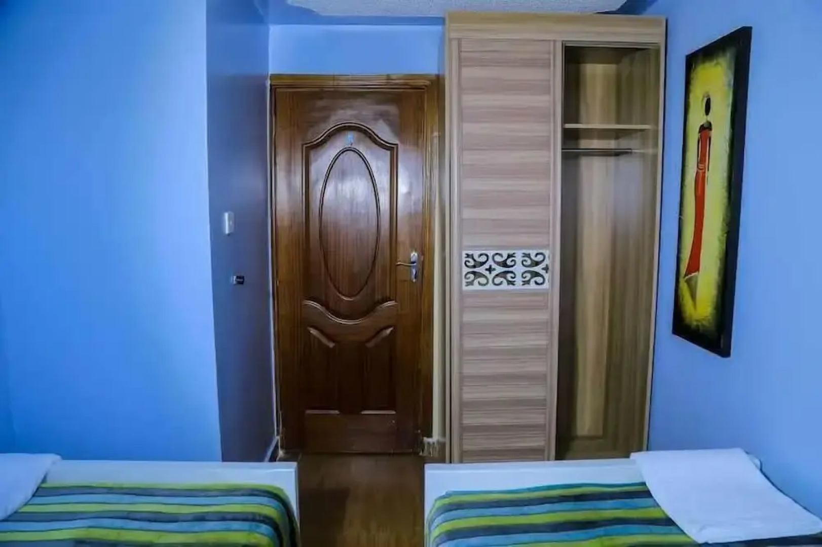 Link Palm Apartments