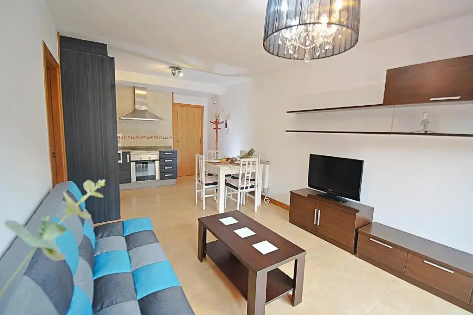 Apartamento con piscina próximo a Sanxenxo