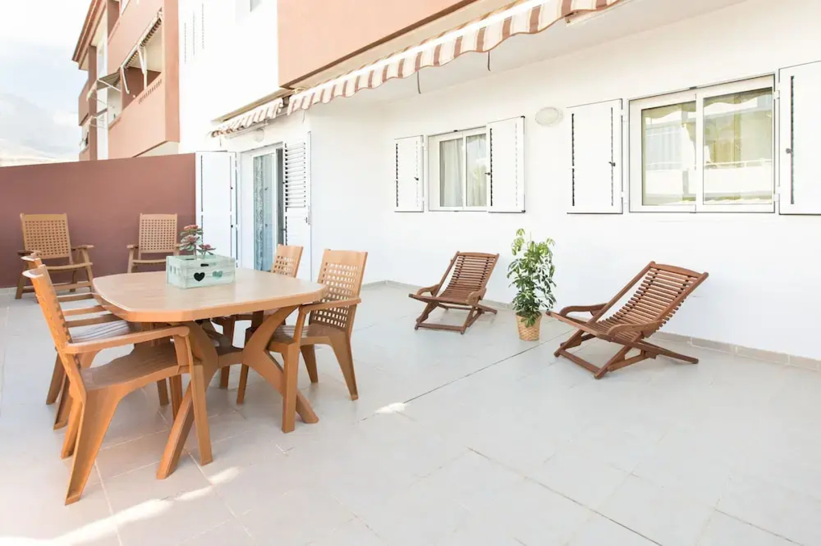 Island Time, Quietness and Relax on the Coast