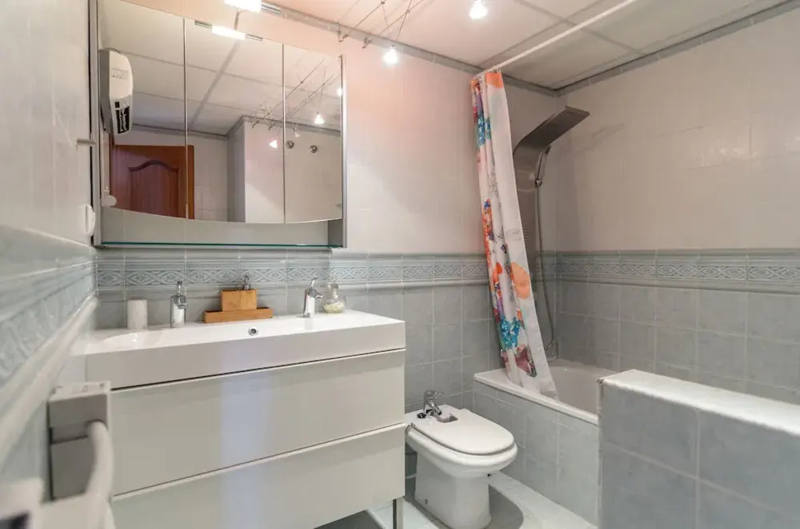 Lovely House Marina del Este