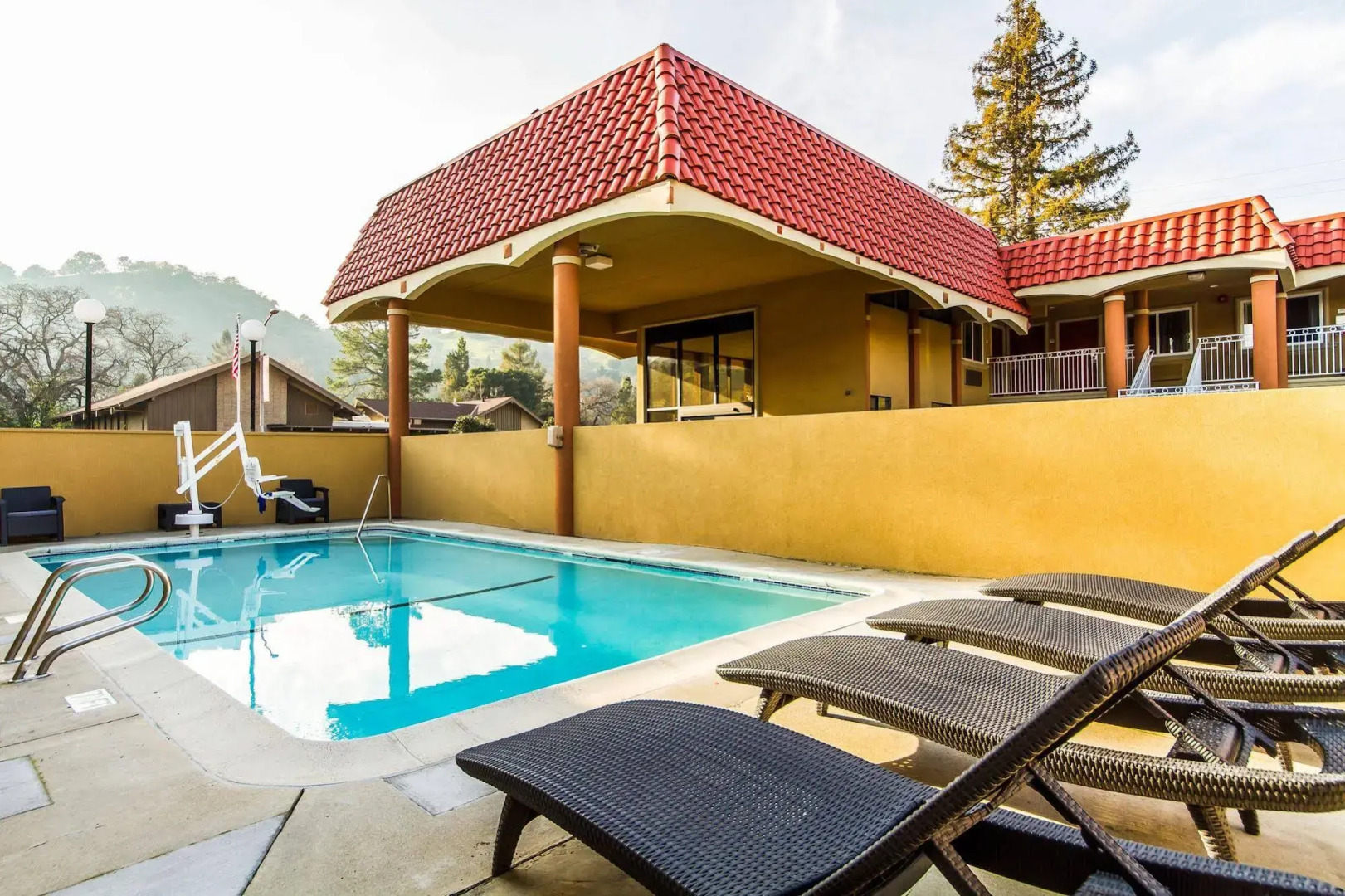 Motel 6 Martinez, CA