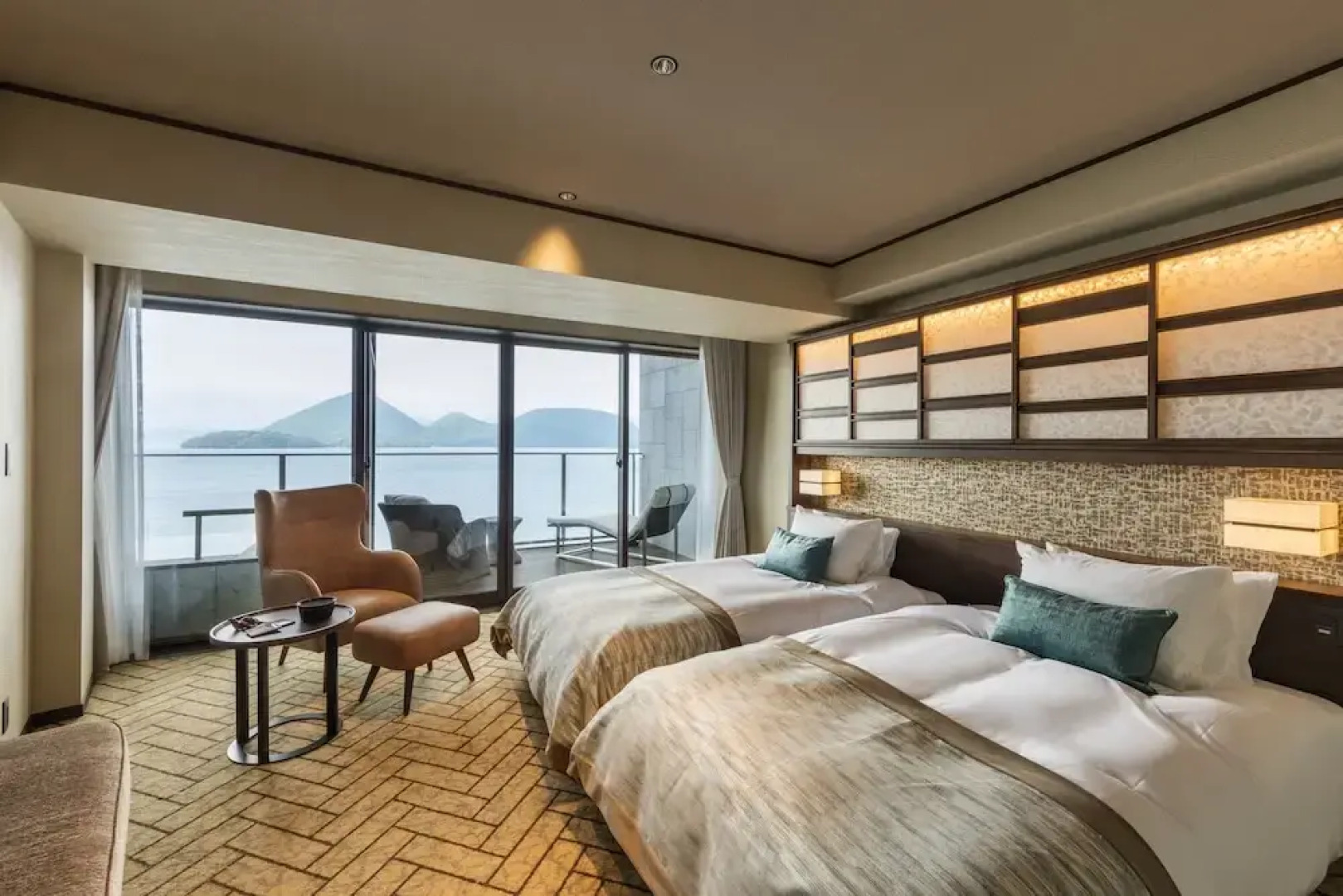 The Lake Suite Ko No Sumika