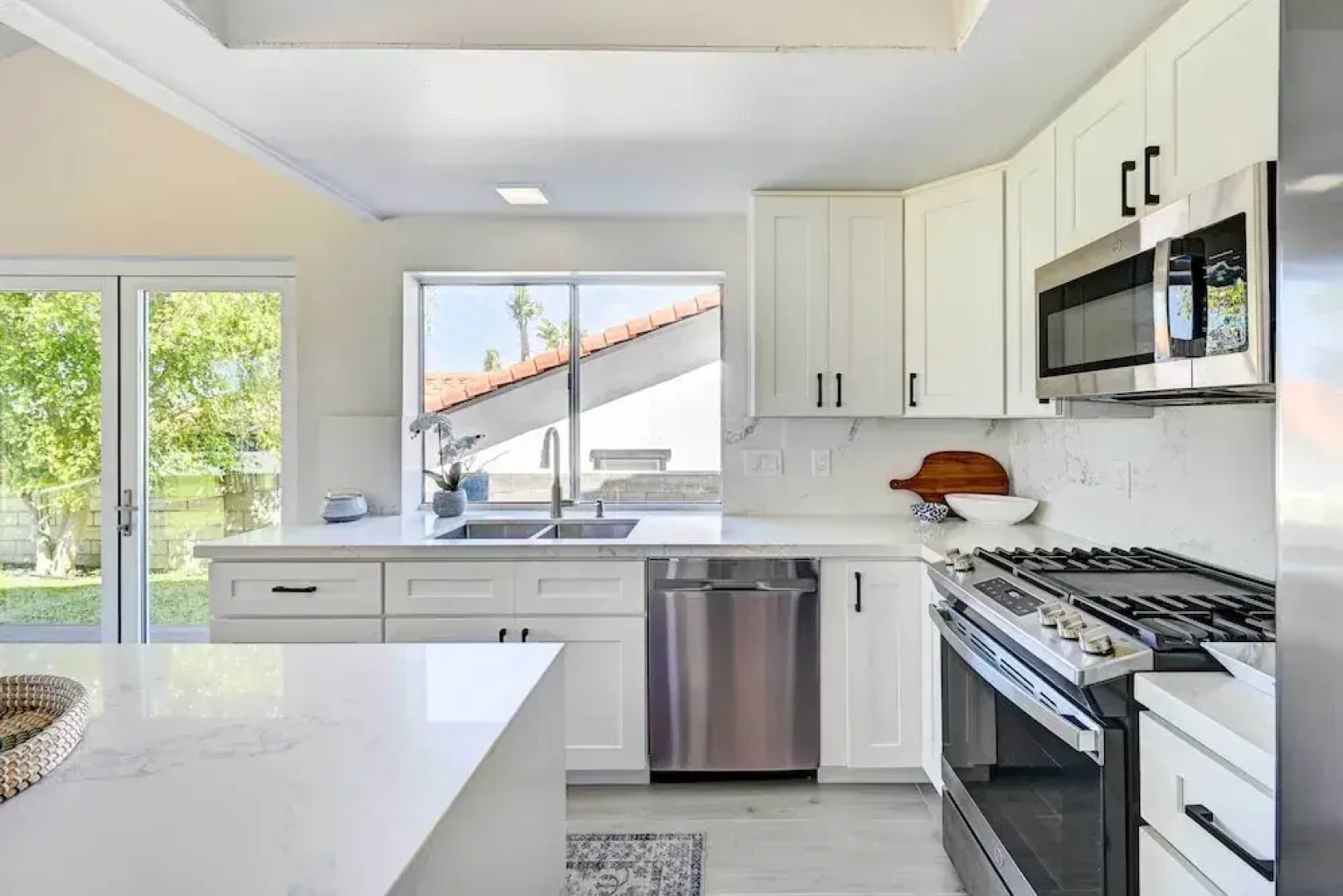 Lovely Solana Beach Home w/ Views: 2 Mi to Ocean!