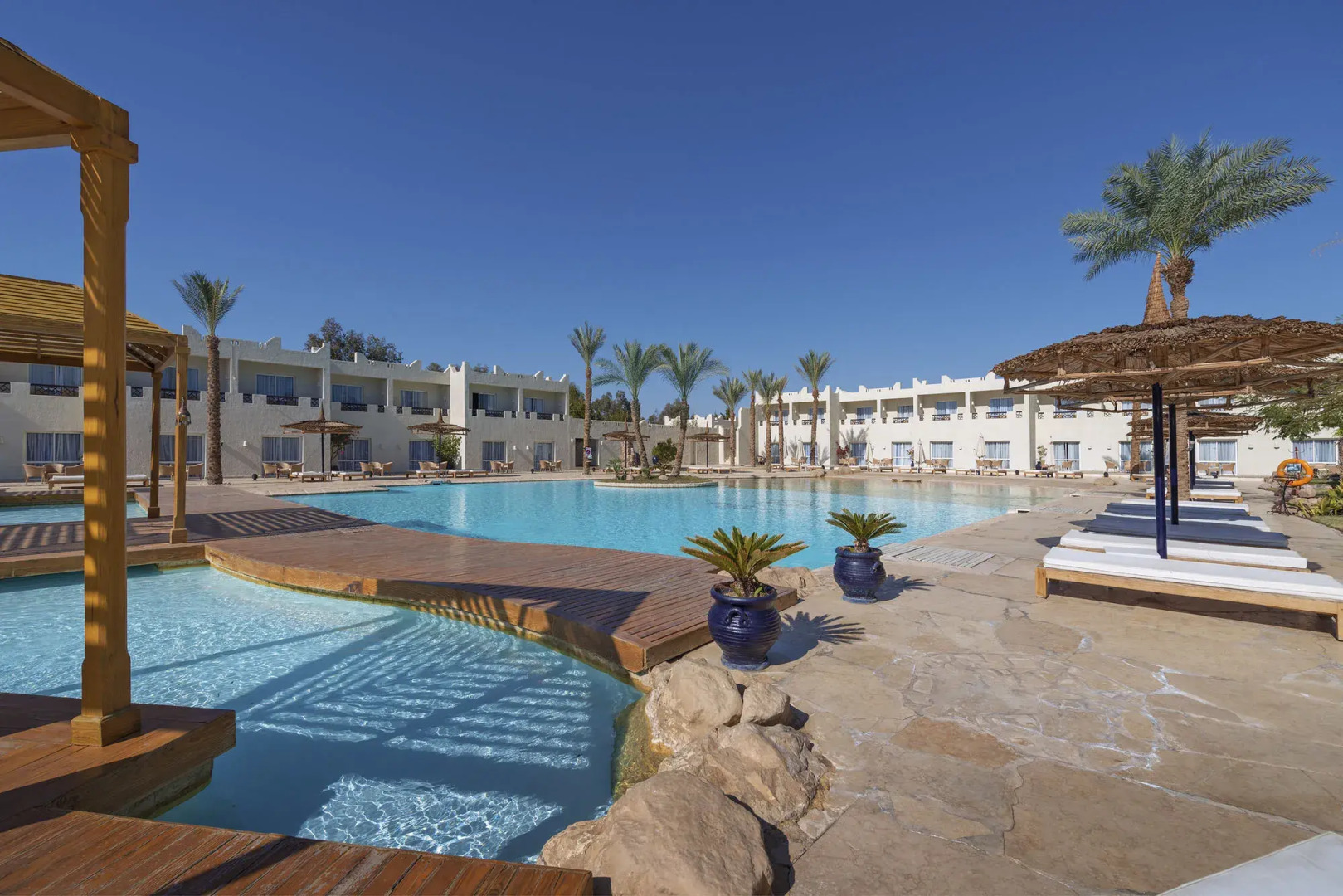 Reef Oasis Beach Resort