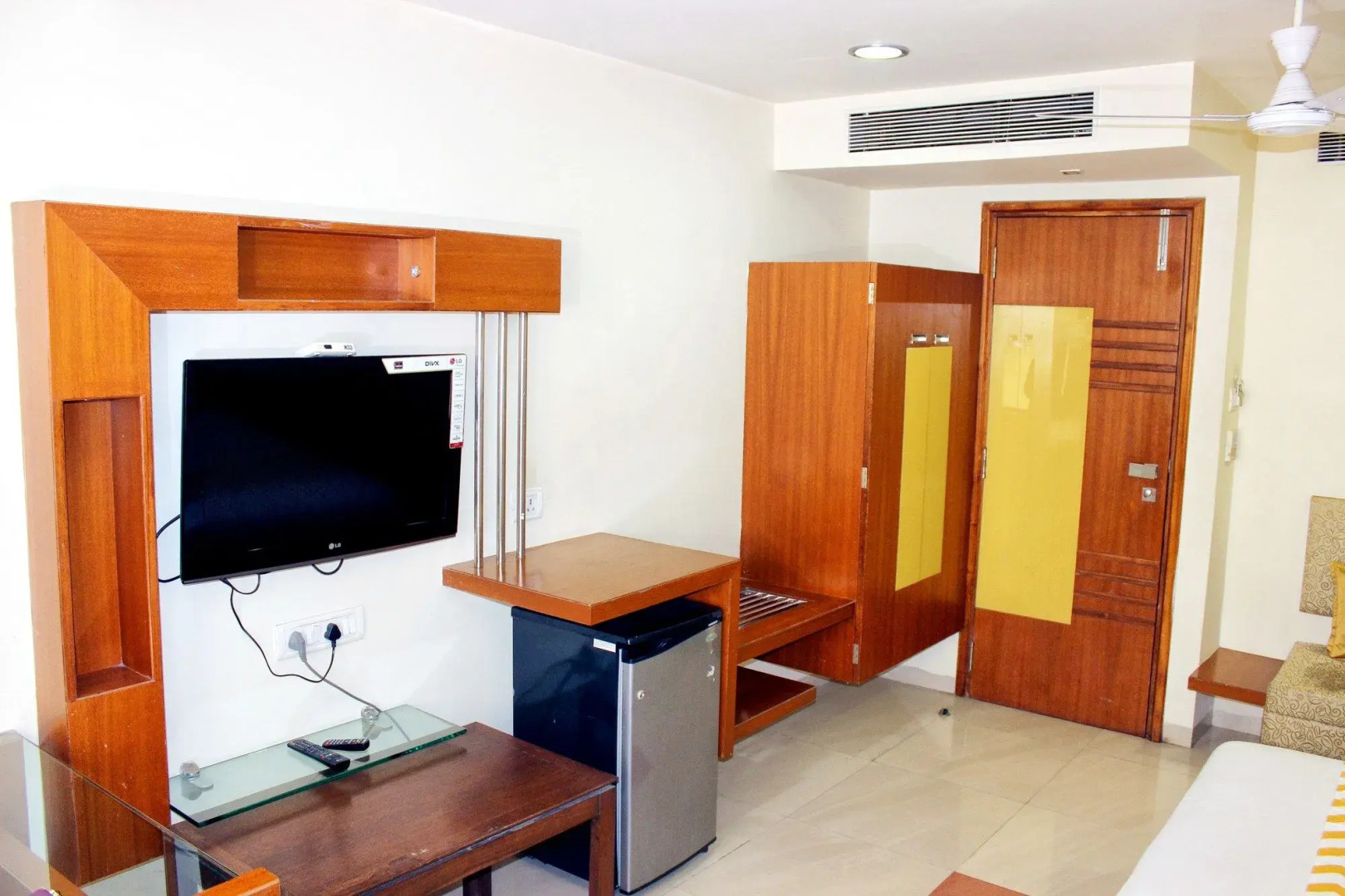 FabHotel Amrit Residency