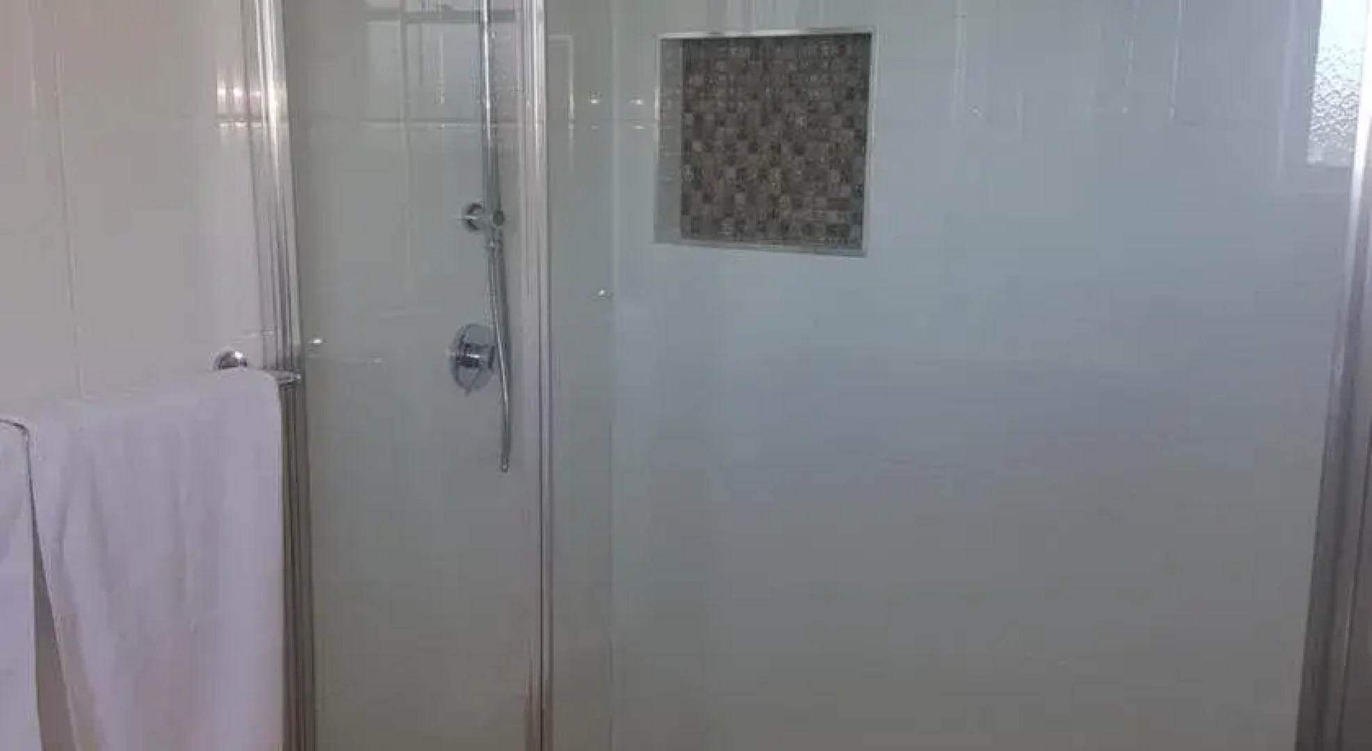 Grovely House Bed & Breakfast