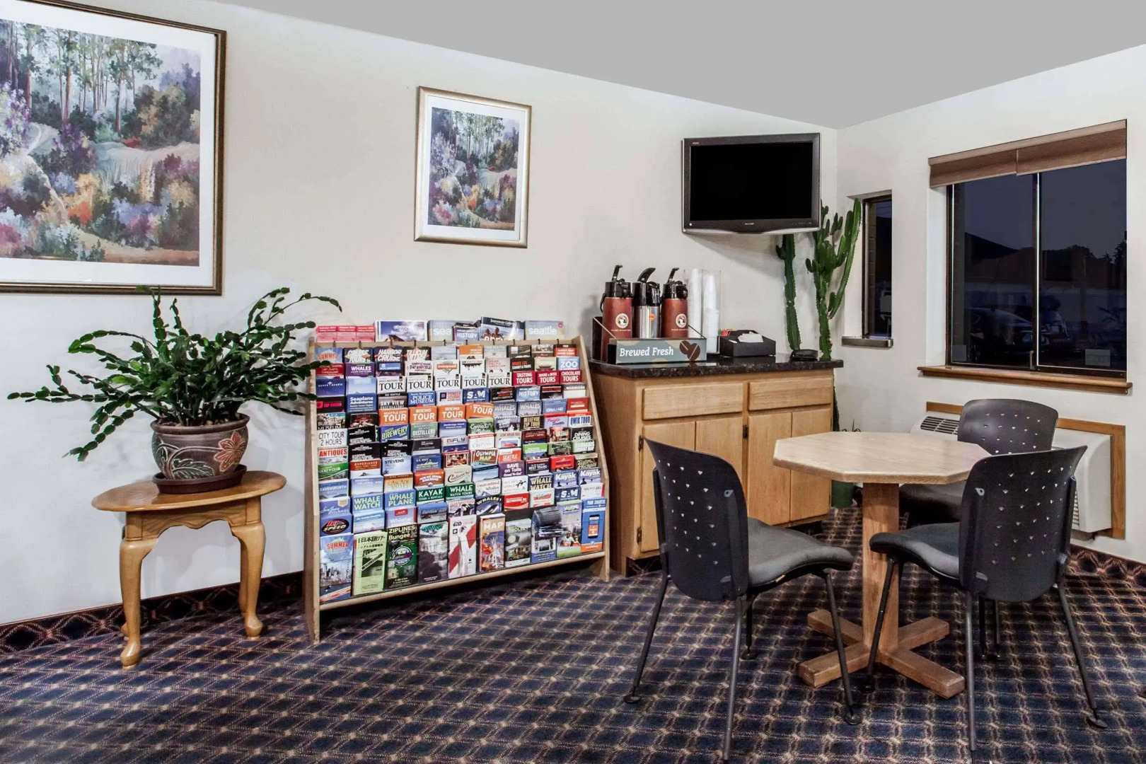 Econo Lodge Edmonds North Seattle