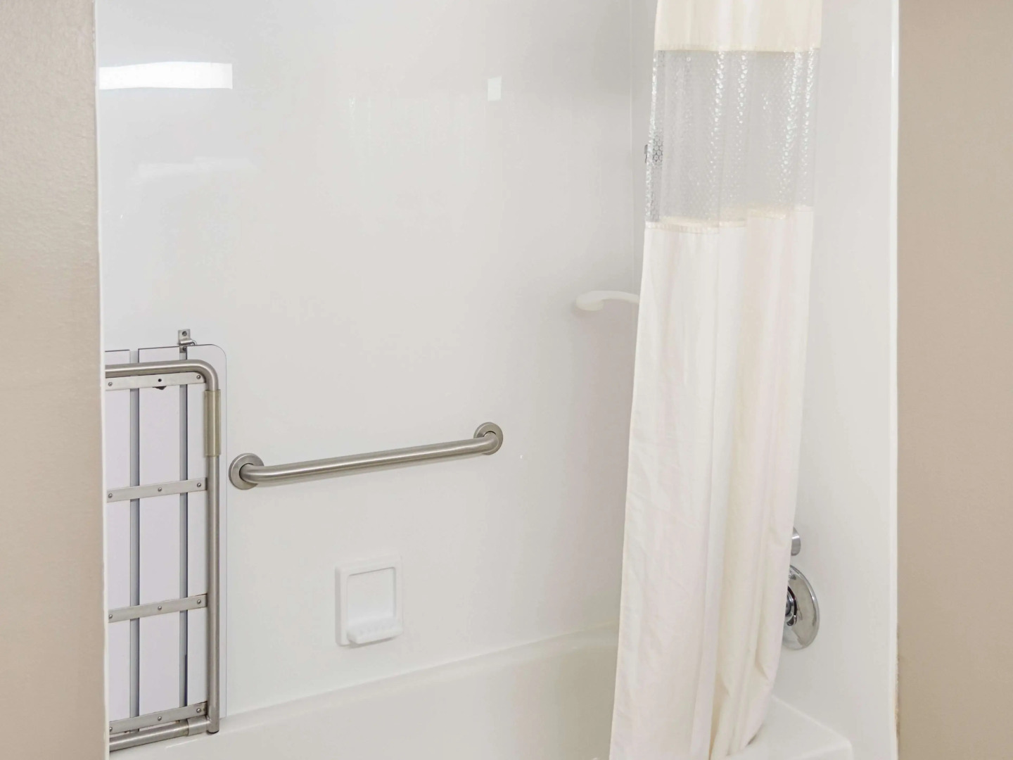 La Quinta Inn & Suites by Wyndham Biloxi