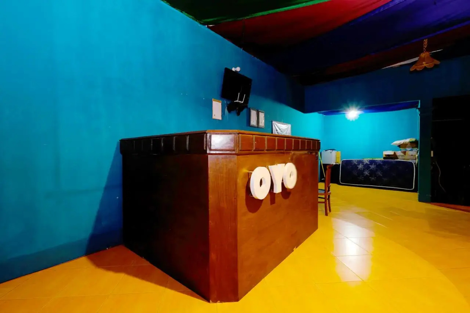 OYO 1835 Surya Mandalika Hotel