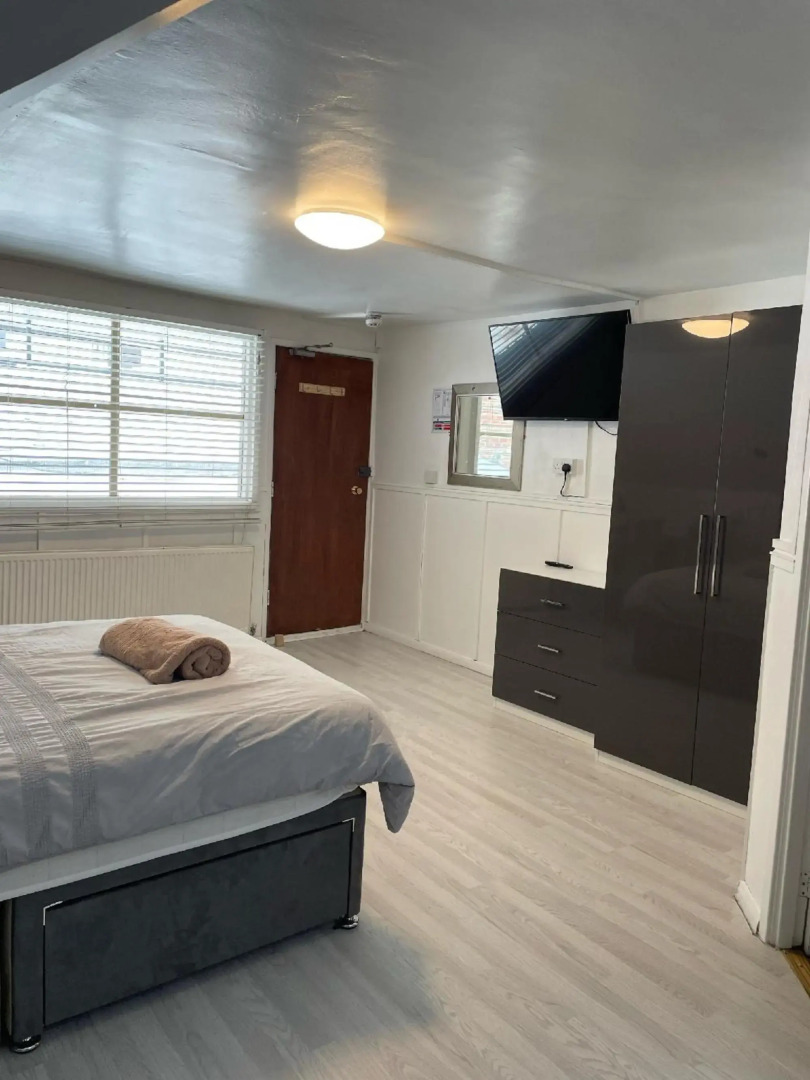 The New George Hotel