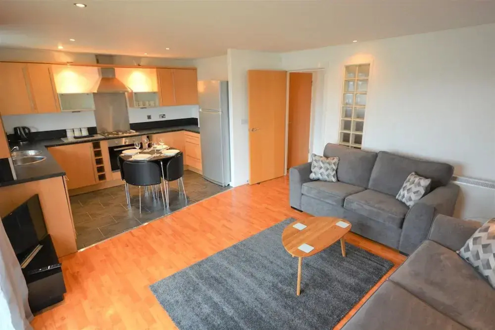 Stylish Coastal Apartments