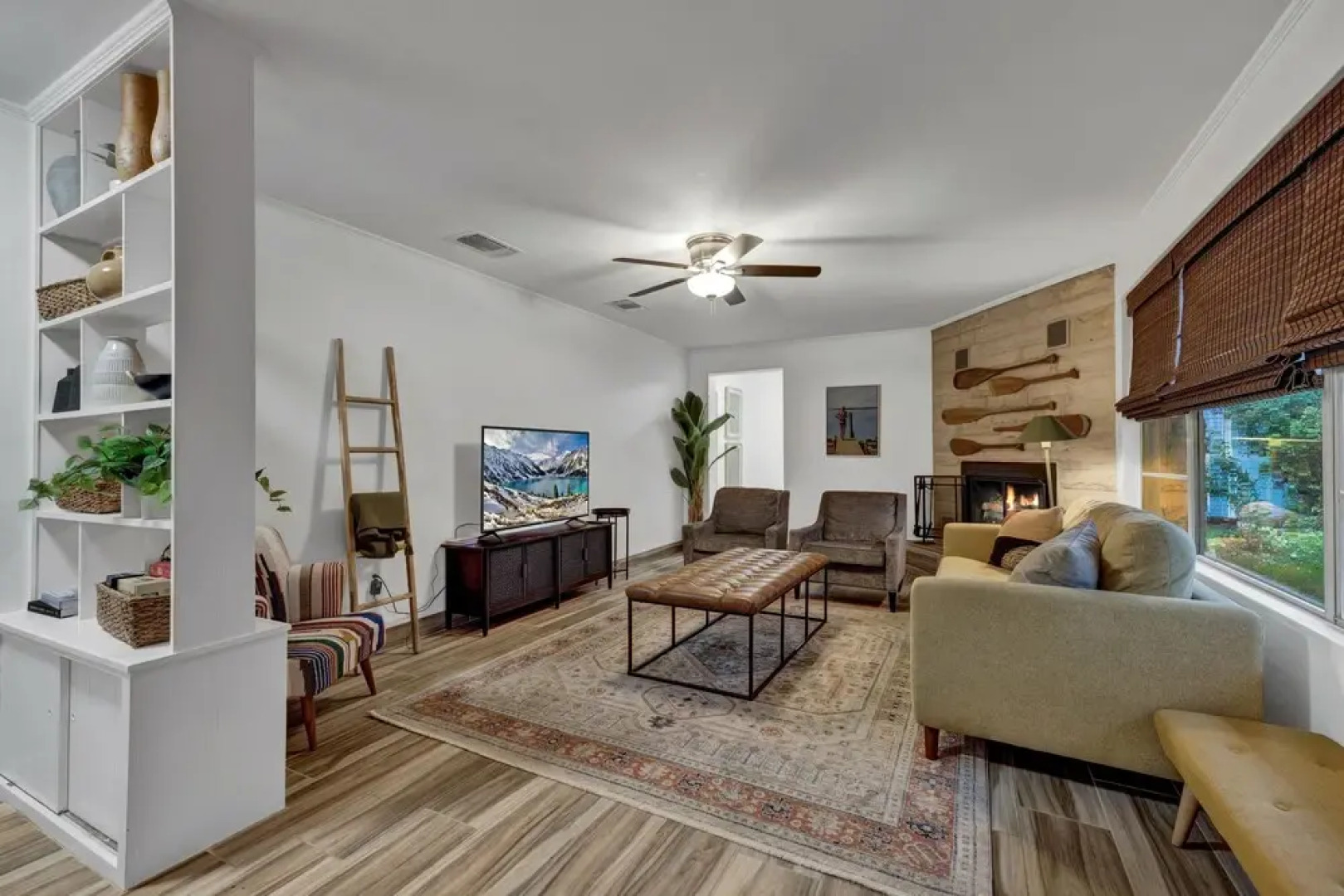 Luxury Lakefront Oasis W/Boat Dock-Firepit