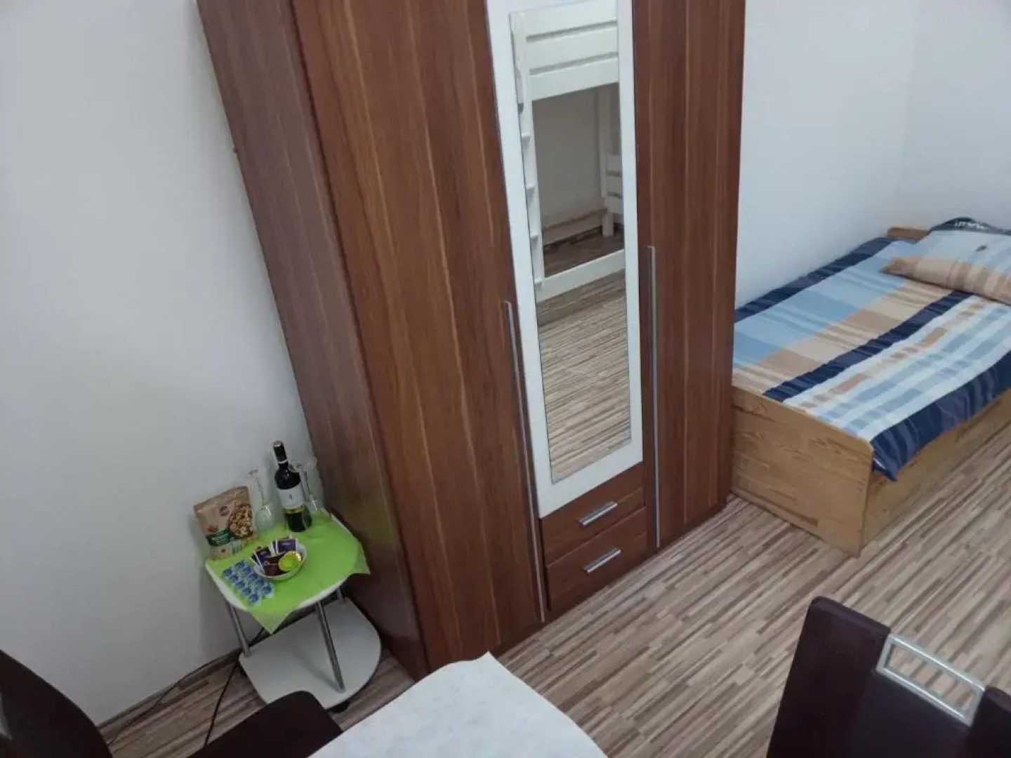 3 Monteurzimmer als Wohngemeinschaft zur Selbstversorgung