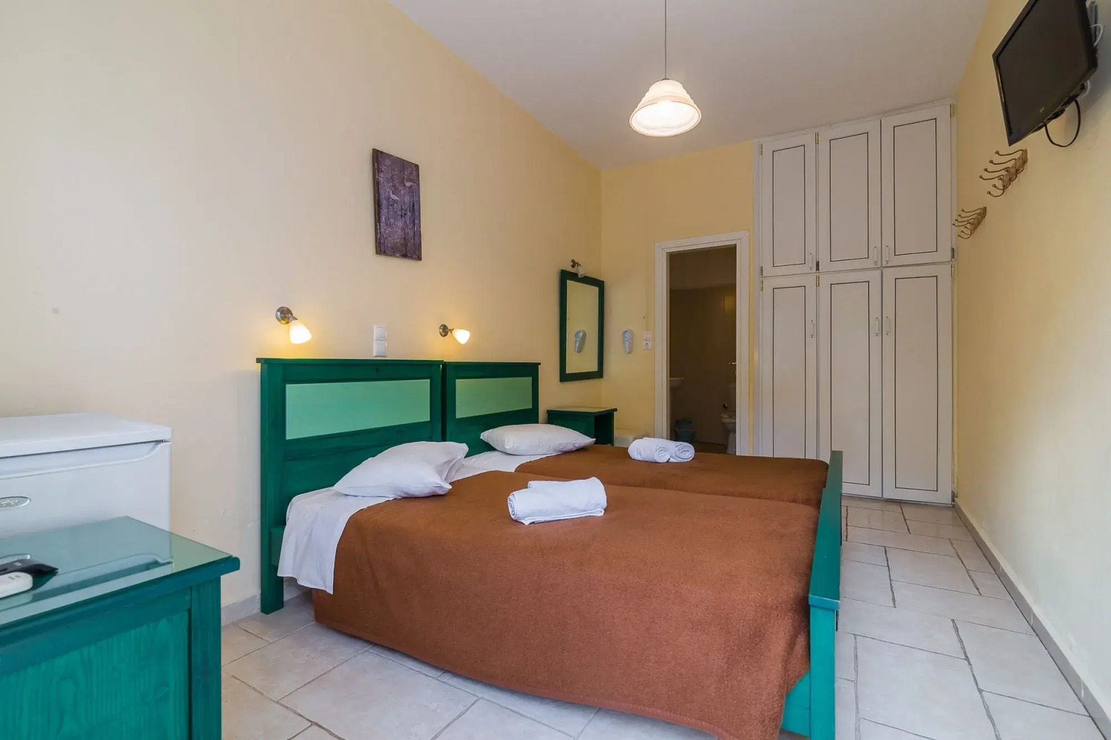 Captain Manolis Hotel