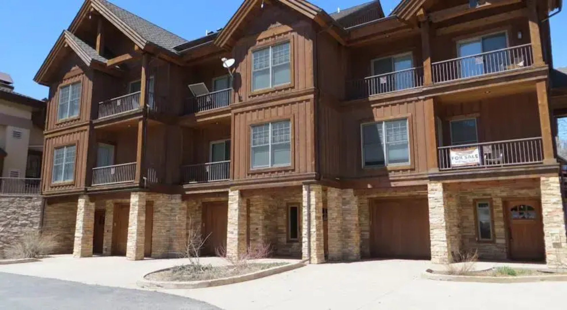 Elk Point by Durango Red Cliff Properties