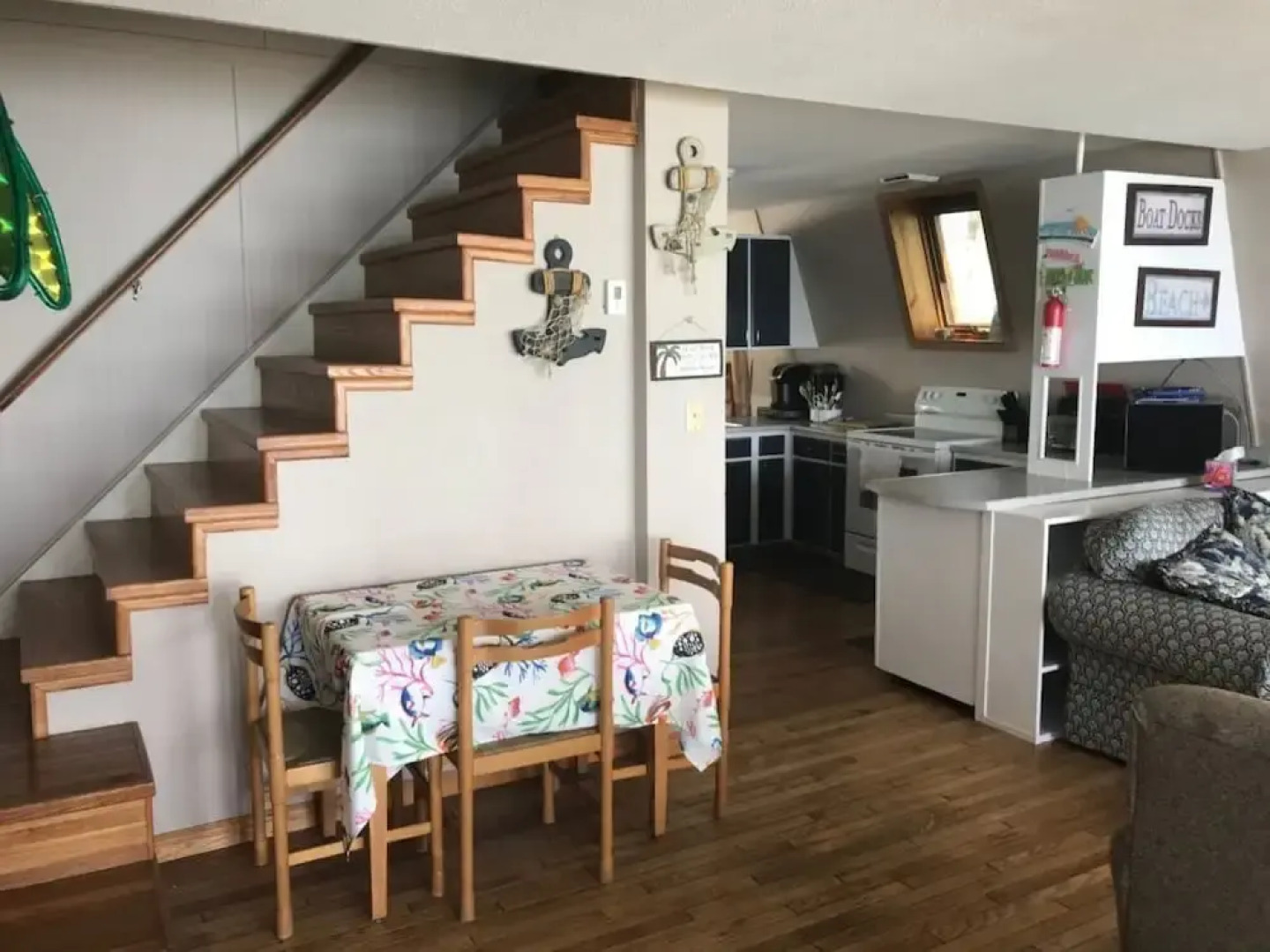 Niagara Beachfront Home