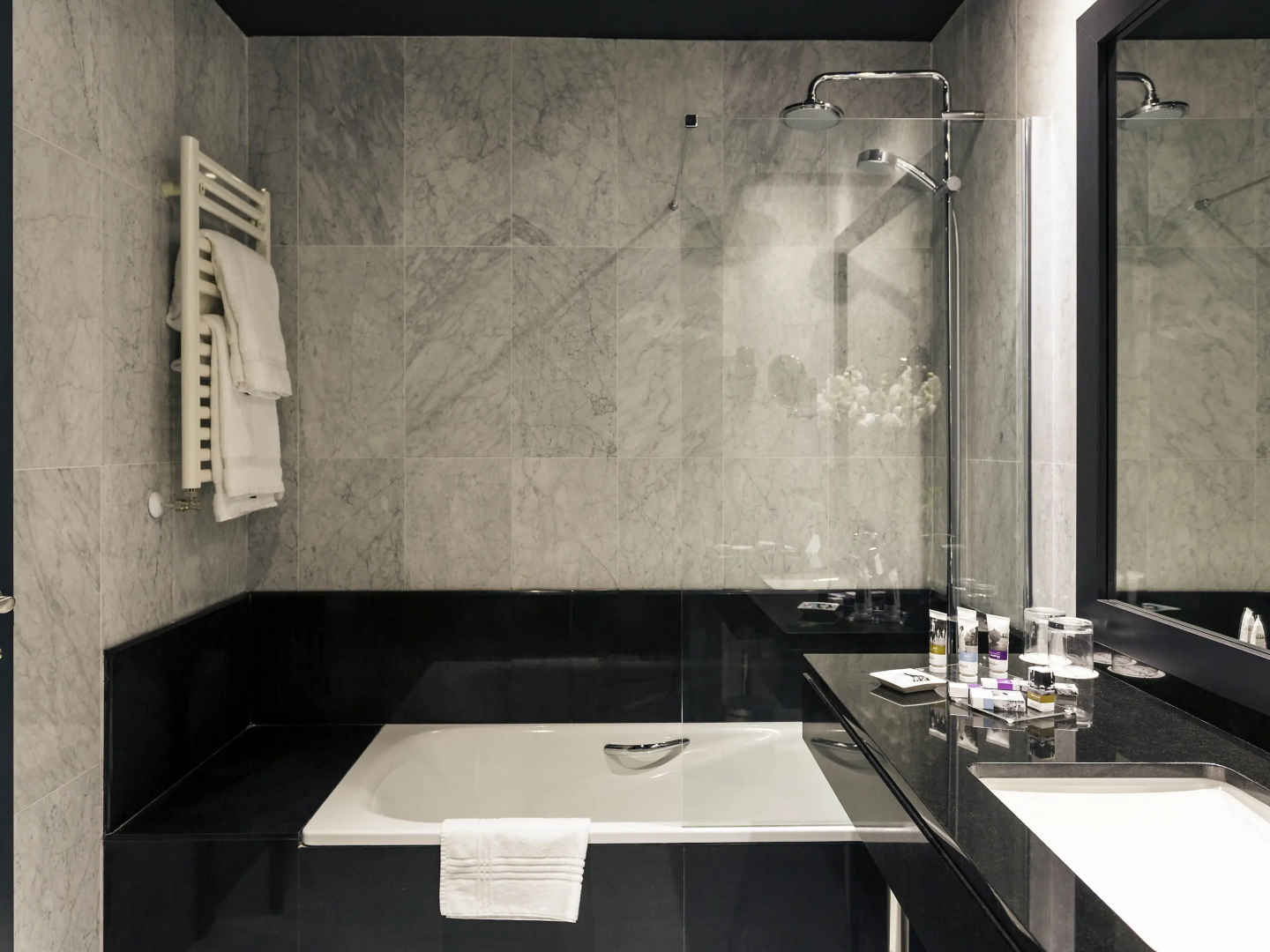 Mercure Bilbao Jardines De Albia