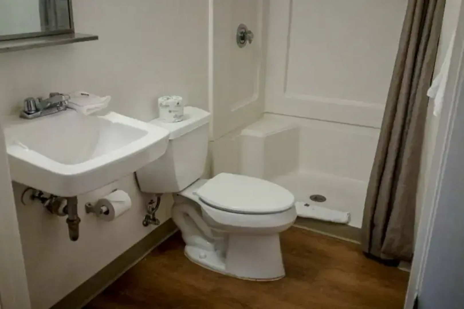 Motel 6 Greensboro, NC - I-40