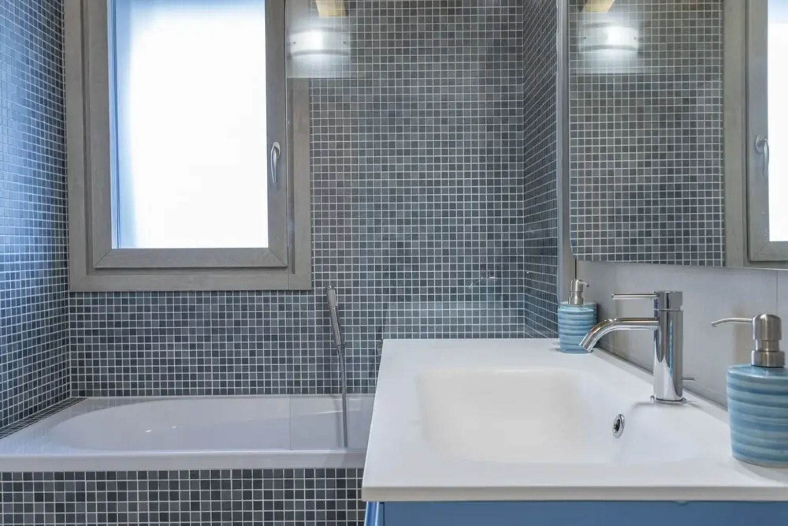 Modern House with Private Garden in Udine