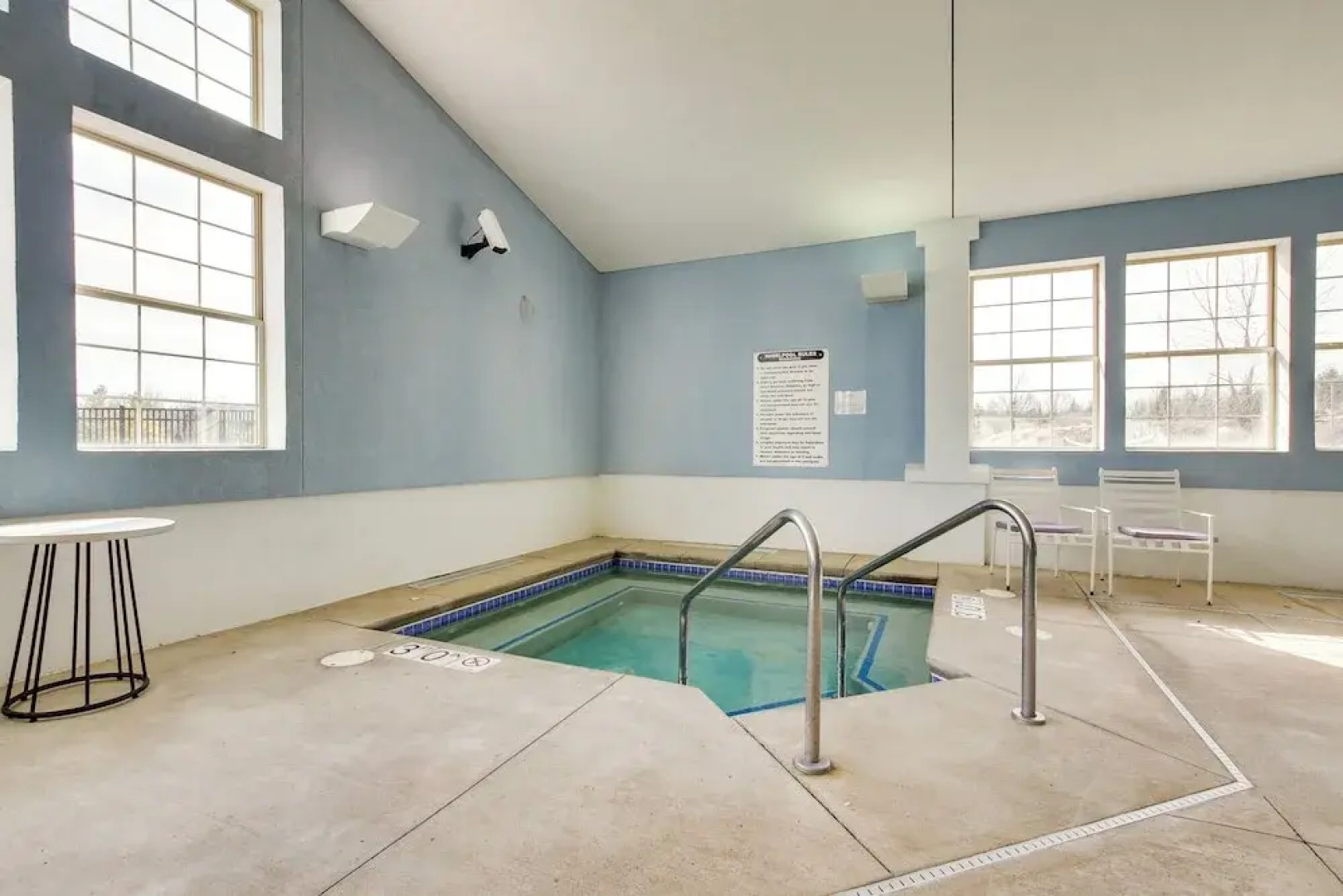 'pattie's Other Place' - Indoor Pool Access!