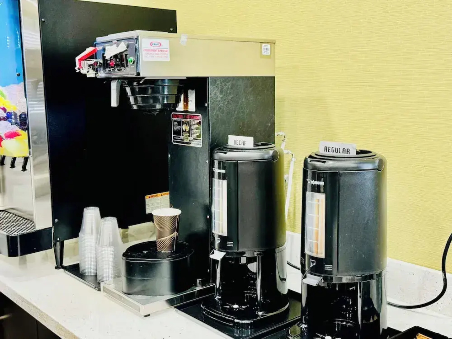 Super 8 Ajax/Toronto On