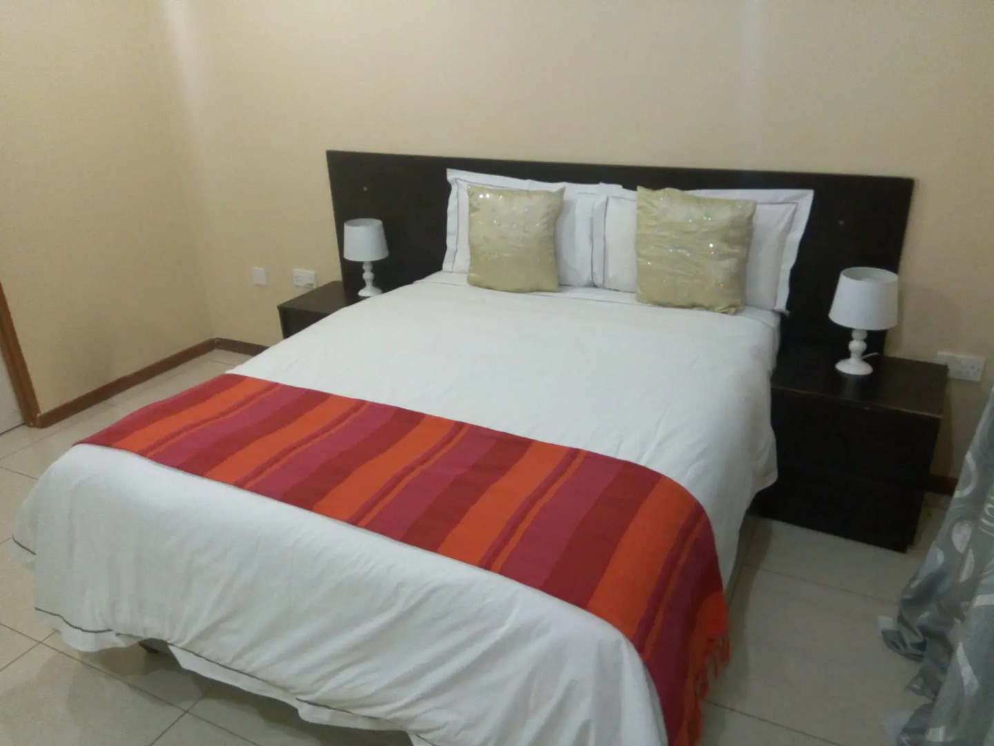 Tasha Lodge and Tours