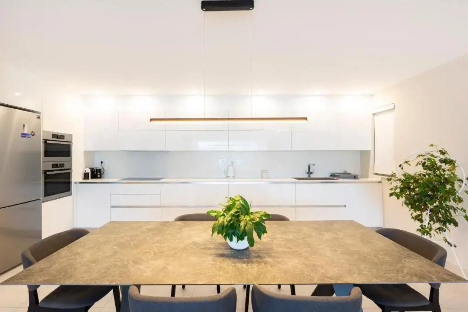 NGH12 - Lovely, spacious 2 bedroom apartment.