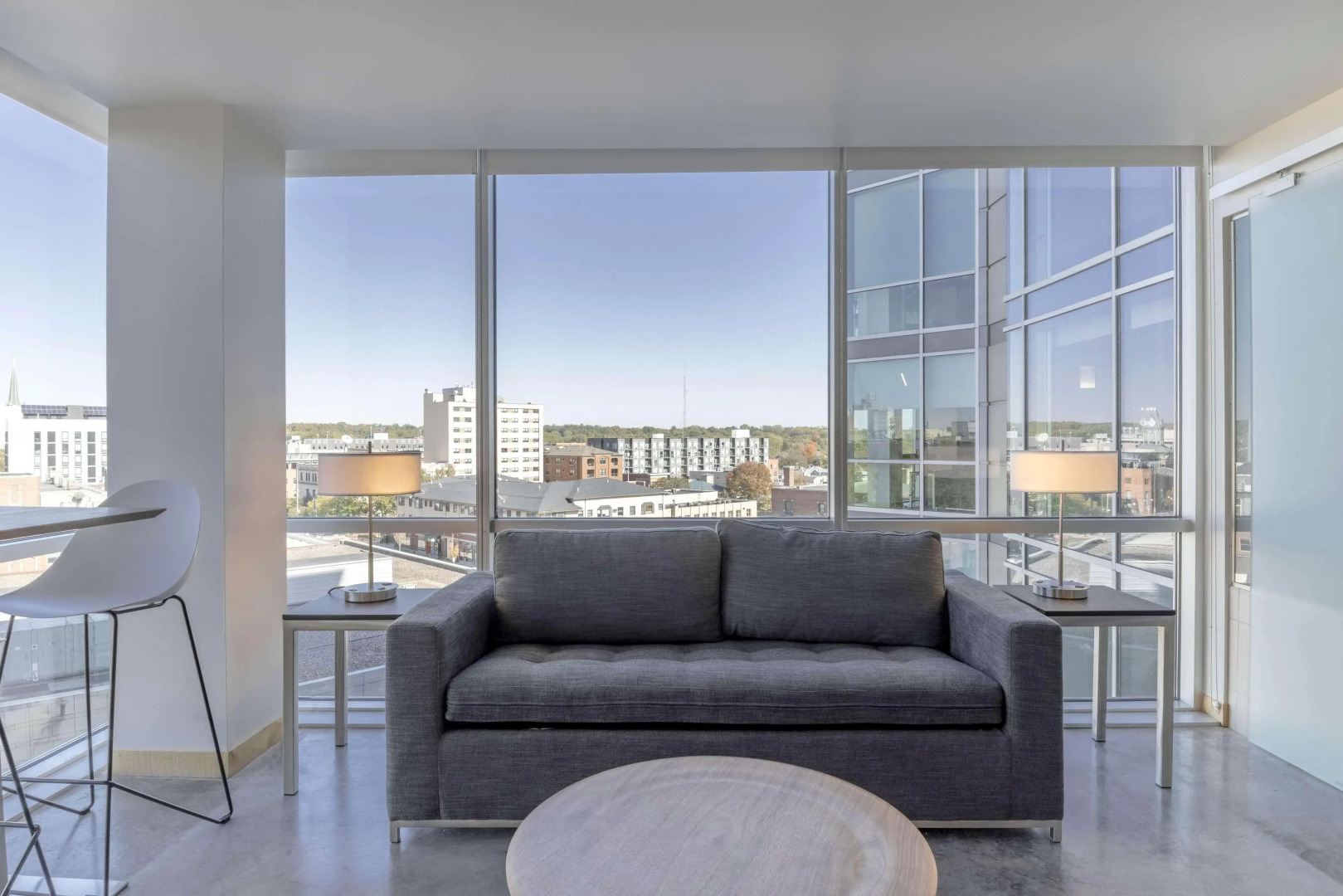 hotelVetro Iowa City, Tapestry Collection by Hilton