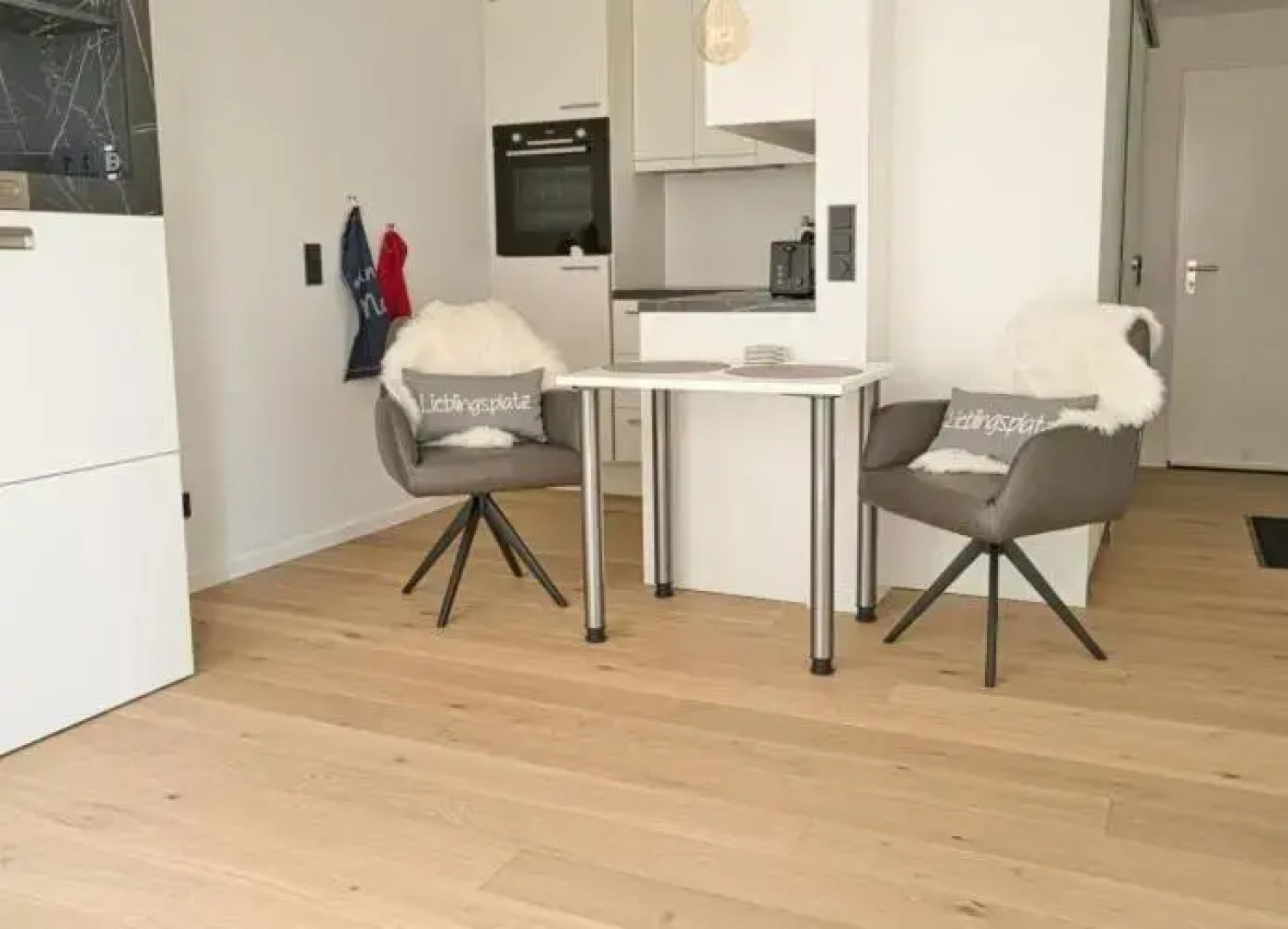 Strand-Zeit - ein Steinwurf zum Meer