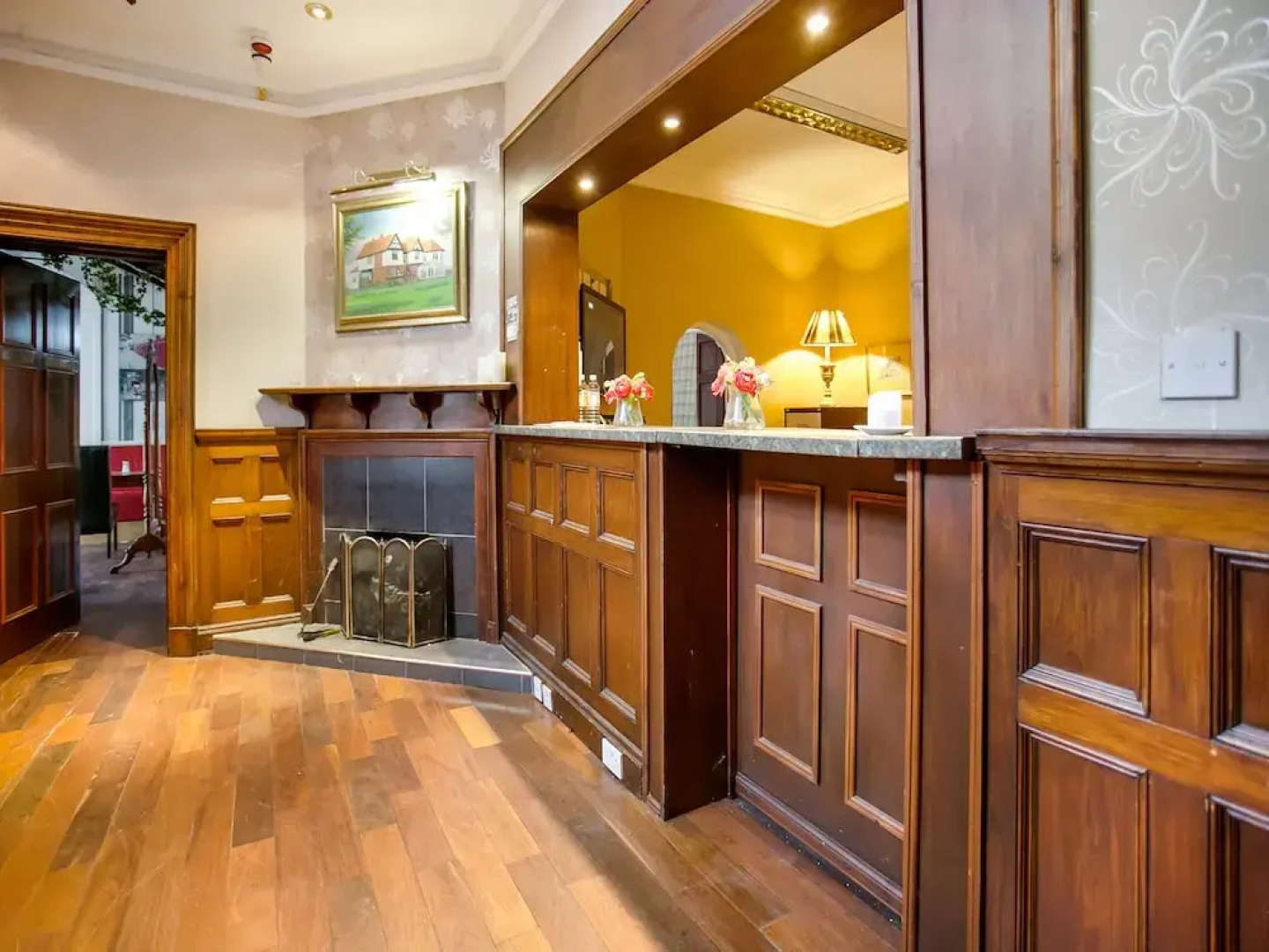 OYO Prestwick Airport Hotel