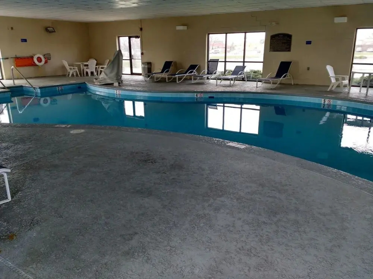 Baymont Inn & Suites Muncie Near Ball State University