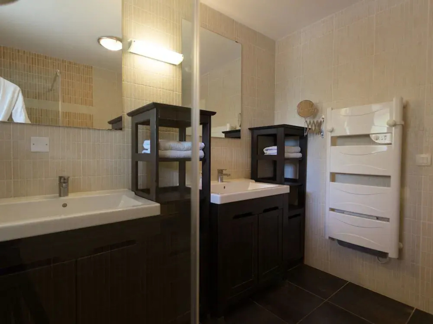 Spacious Luxury Villa With Heated Swimming Pool, Jacuzzi, Stunning Views and Plenty of Privacy