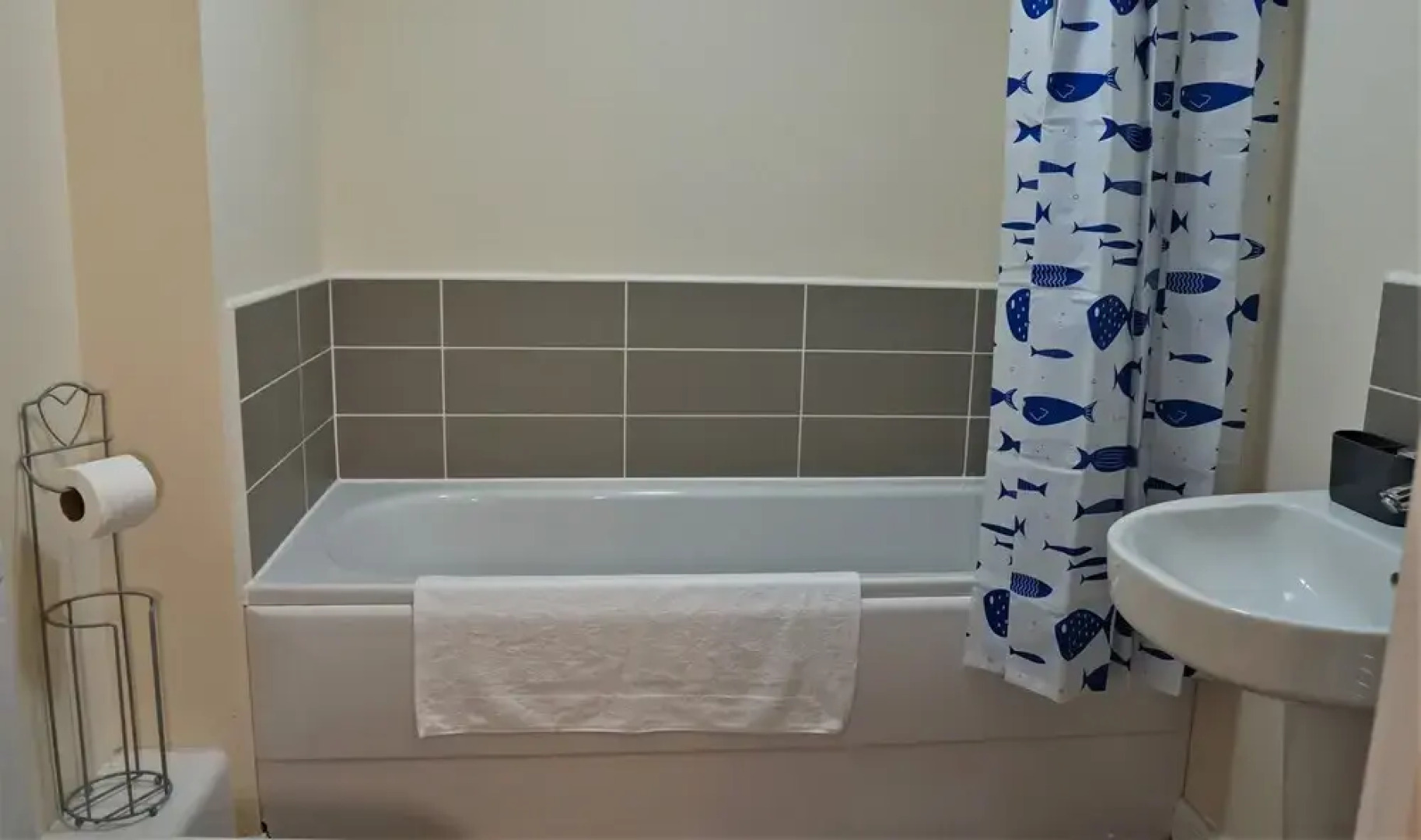 Broad Gauge Apartments