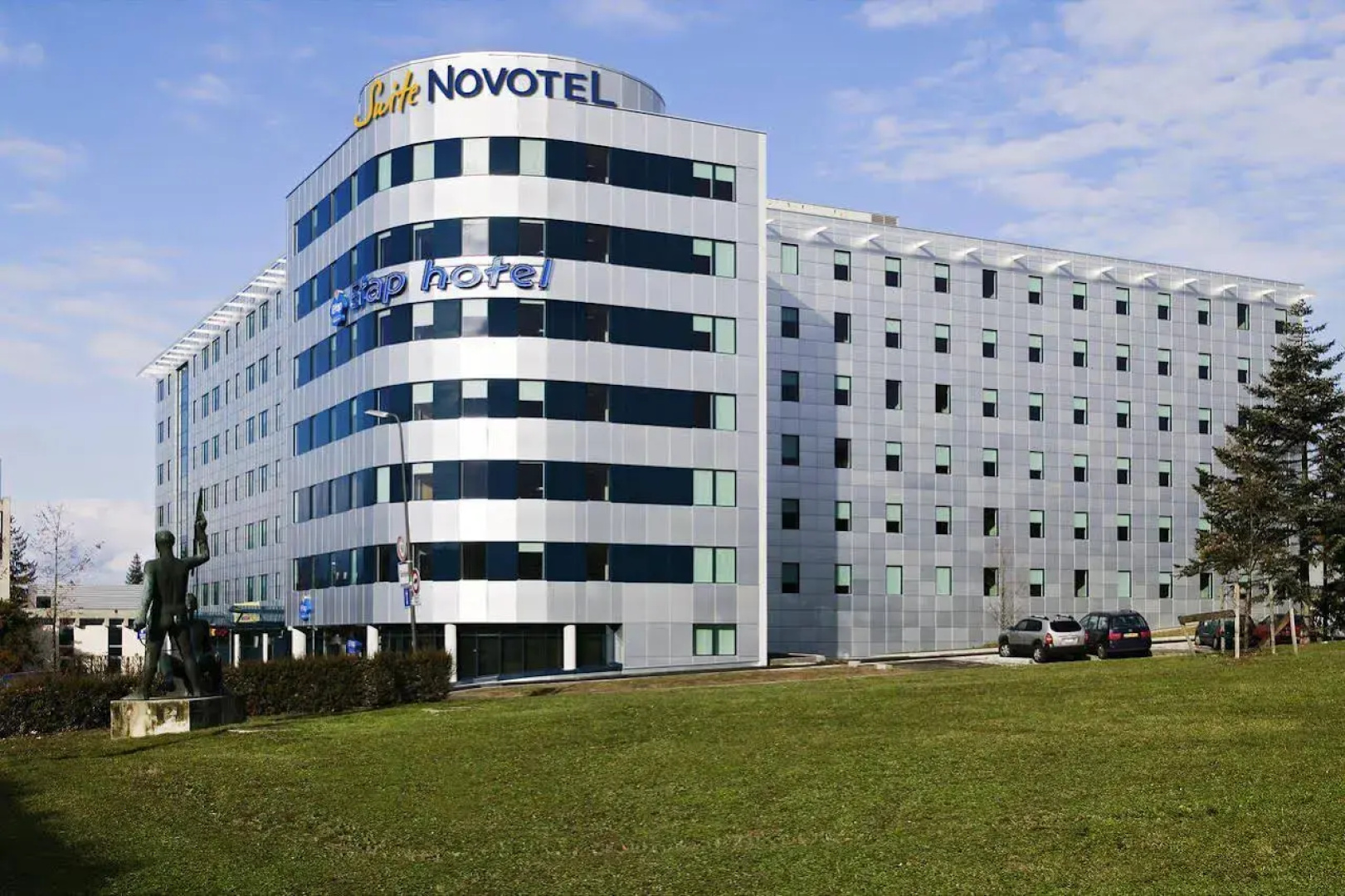 Novotel Suites Geneve Aeroport