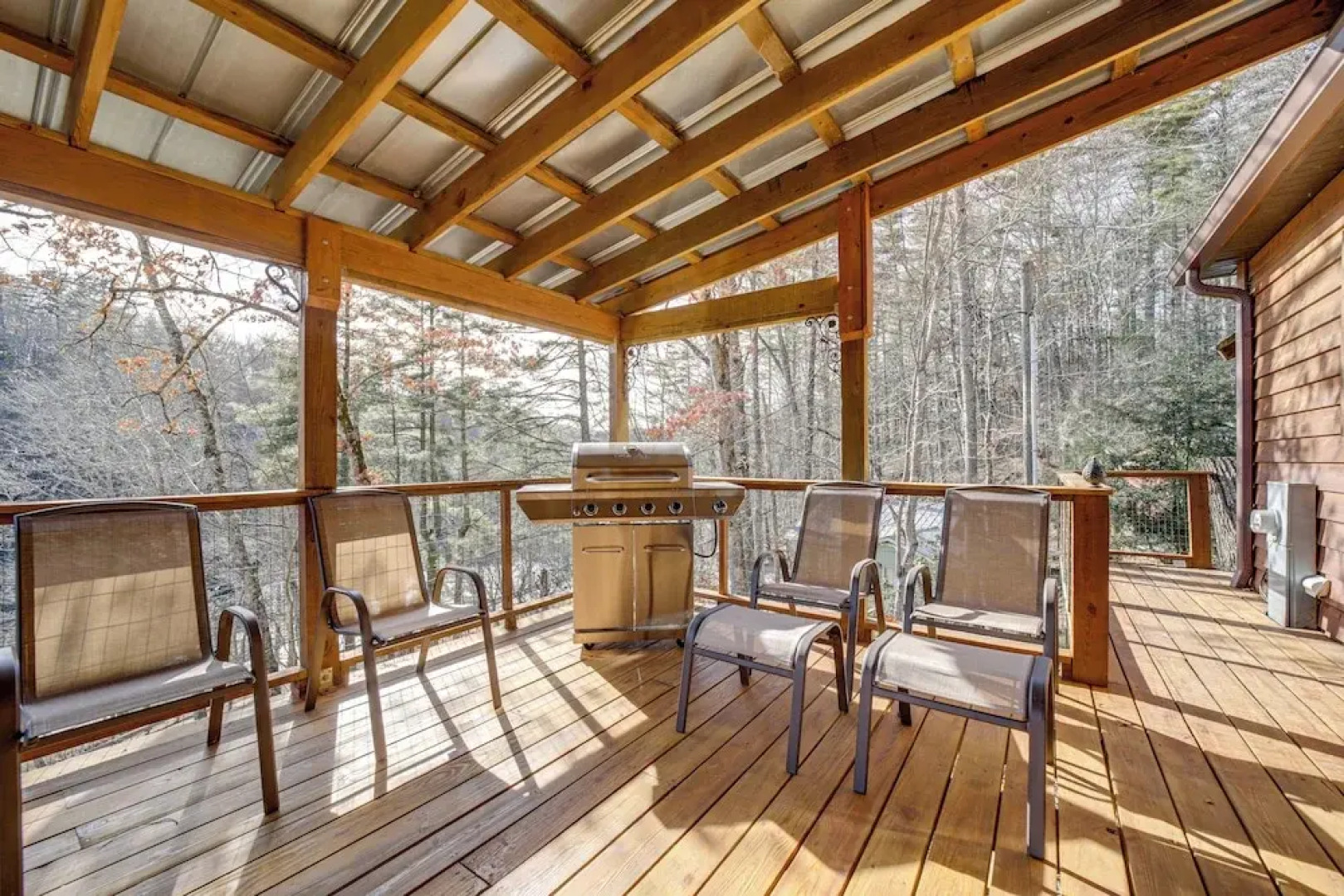 Lakeside Cashiers Cabin w/ Private Boat Dock!