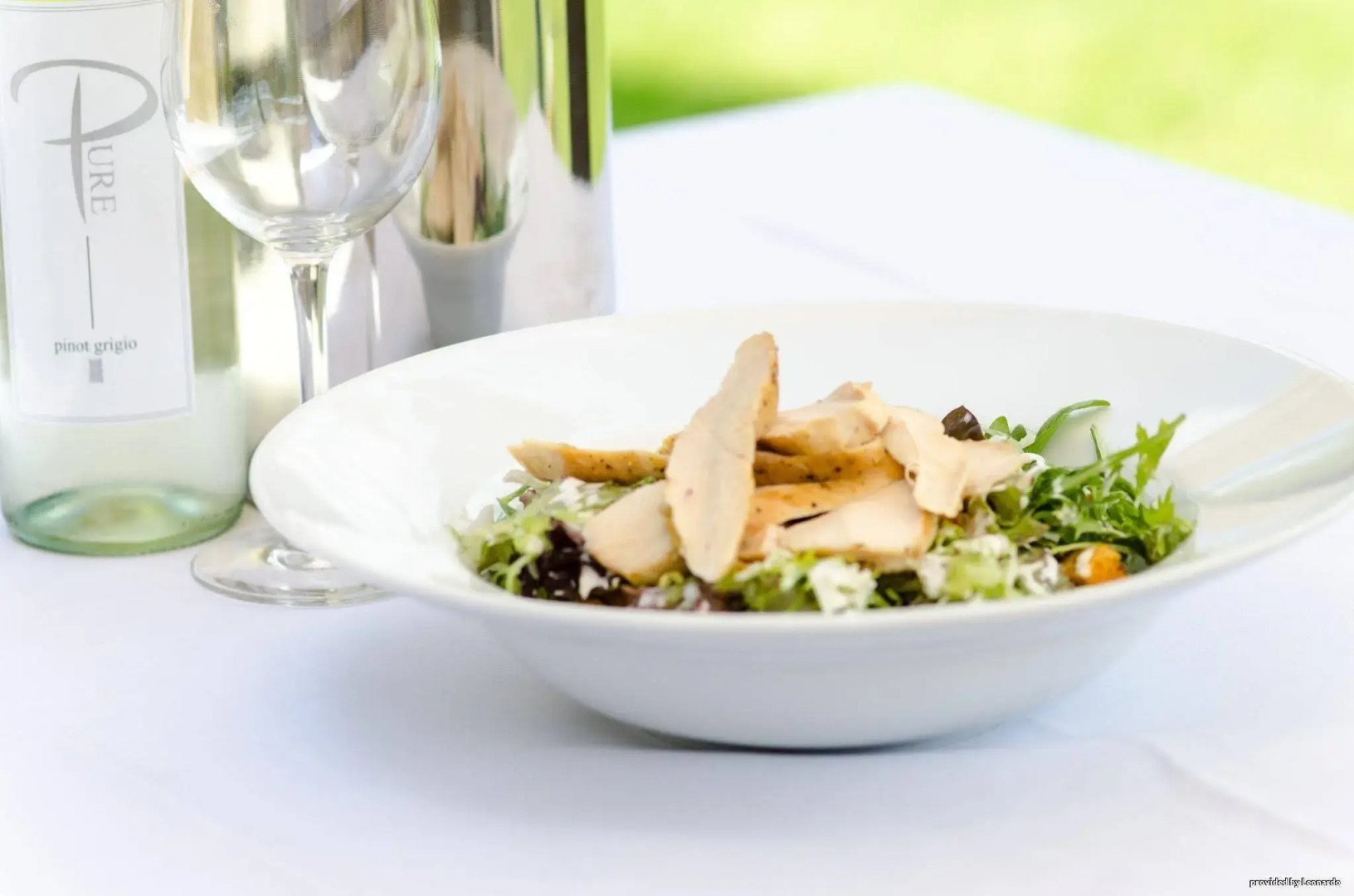 Pettifers Freehouse Hotel