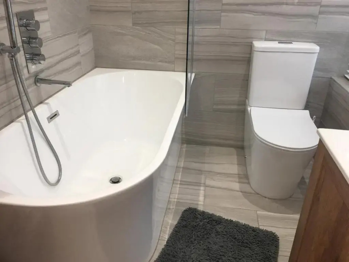 Bagshot PennyHill Park Camberley Ascot Luxury 1 Bed 1 Bath Sleeps 4