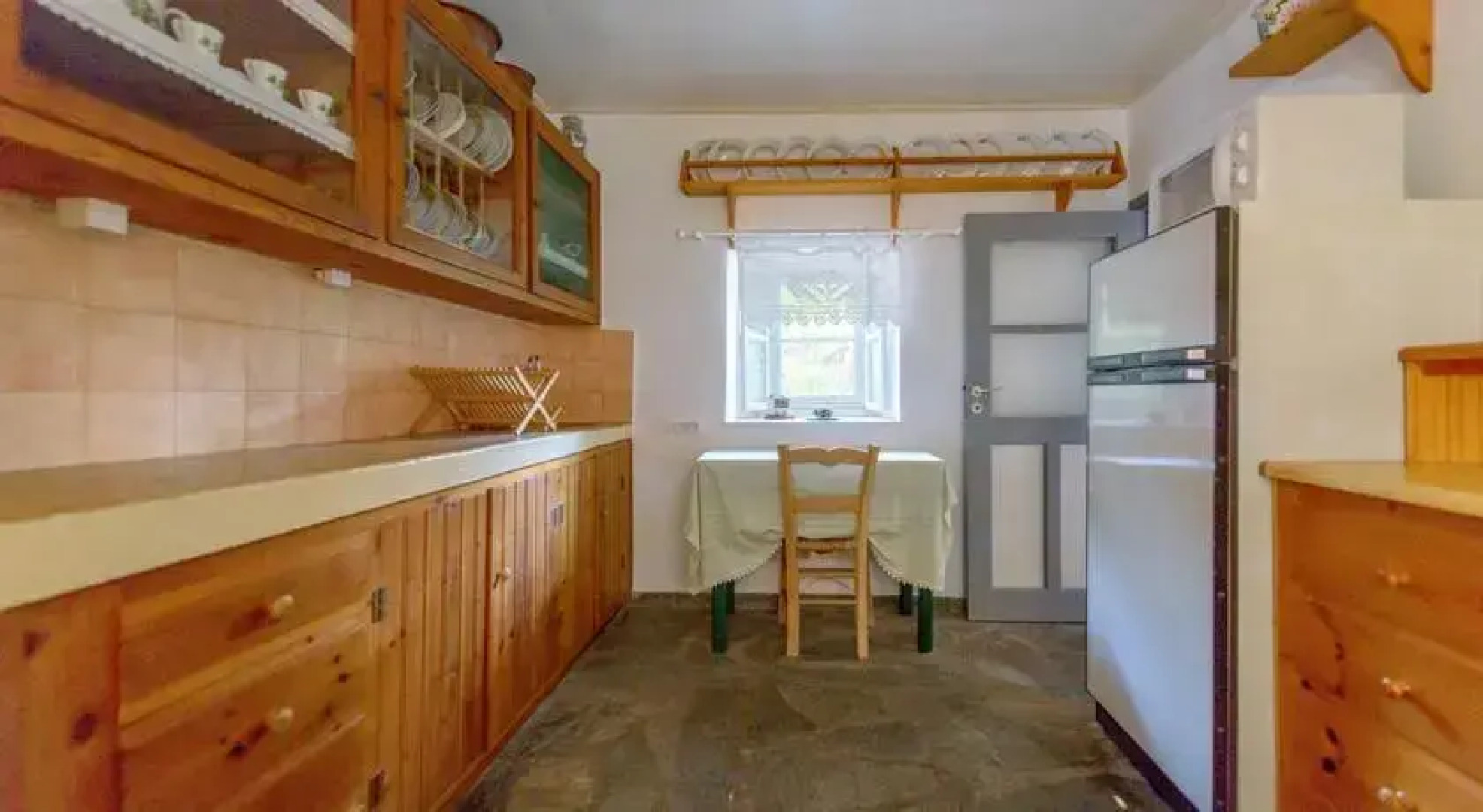 Eressos Rose Garden House