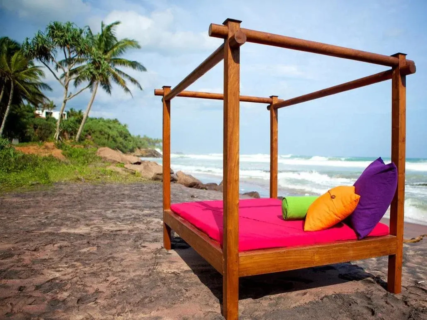 UTMT Underneath the Mango Tree Beach & Spa