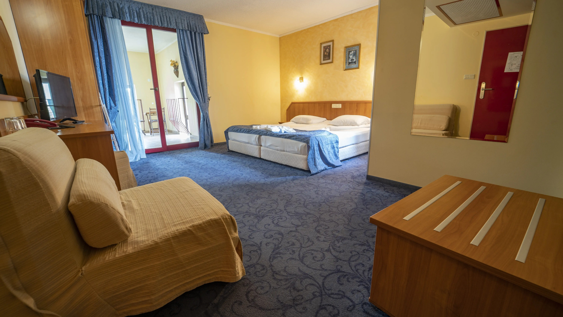 Saint George Hotel & Medical Spa