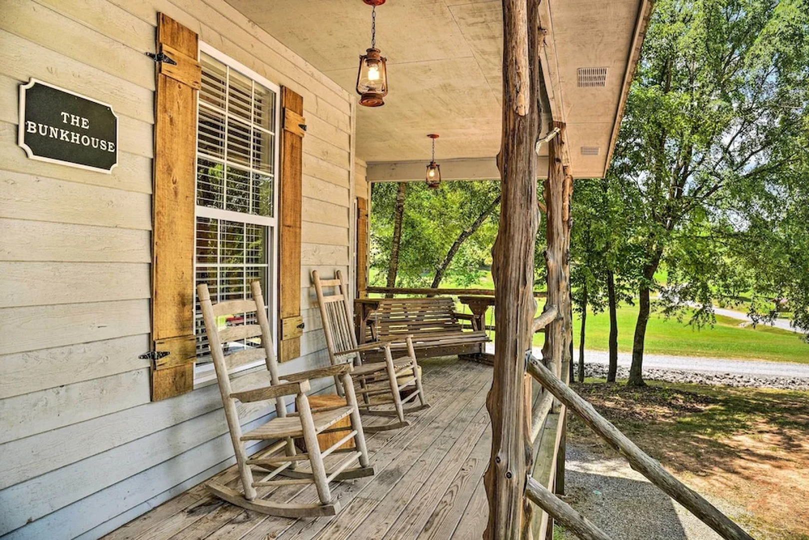 Guntersville Cabin Nestled in Kudzu Cove Resort