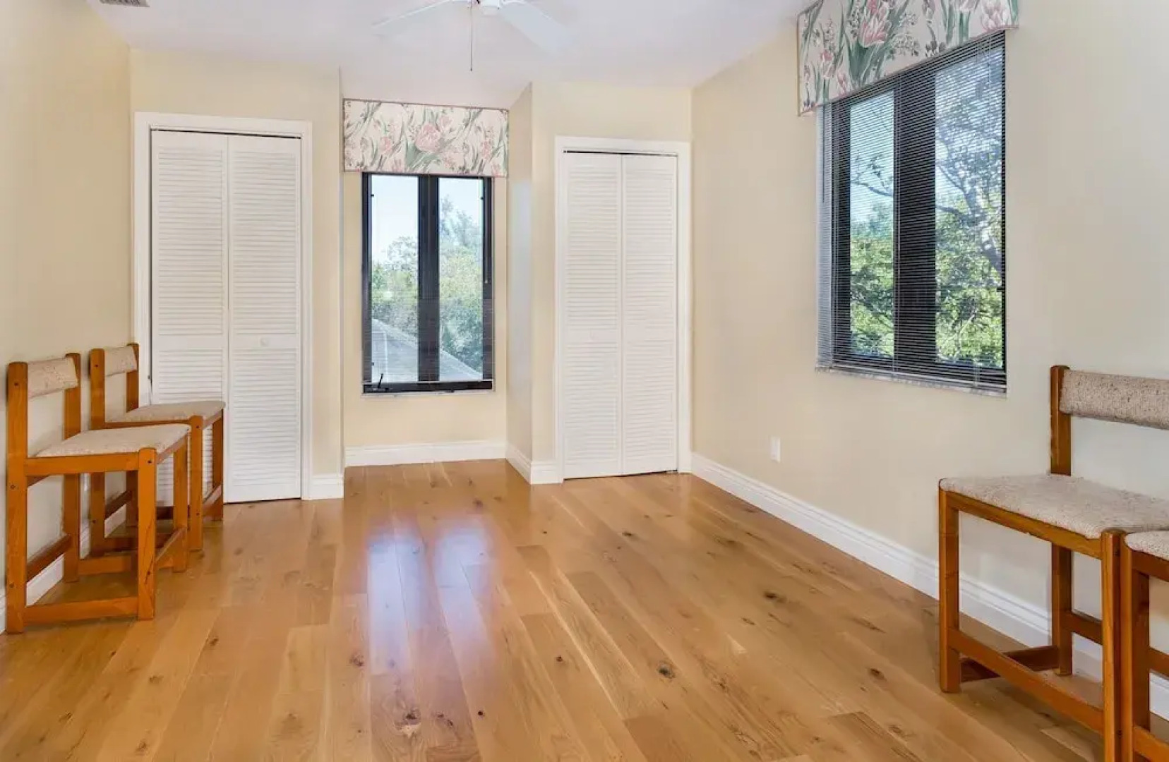 2464 Blind Pass Court