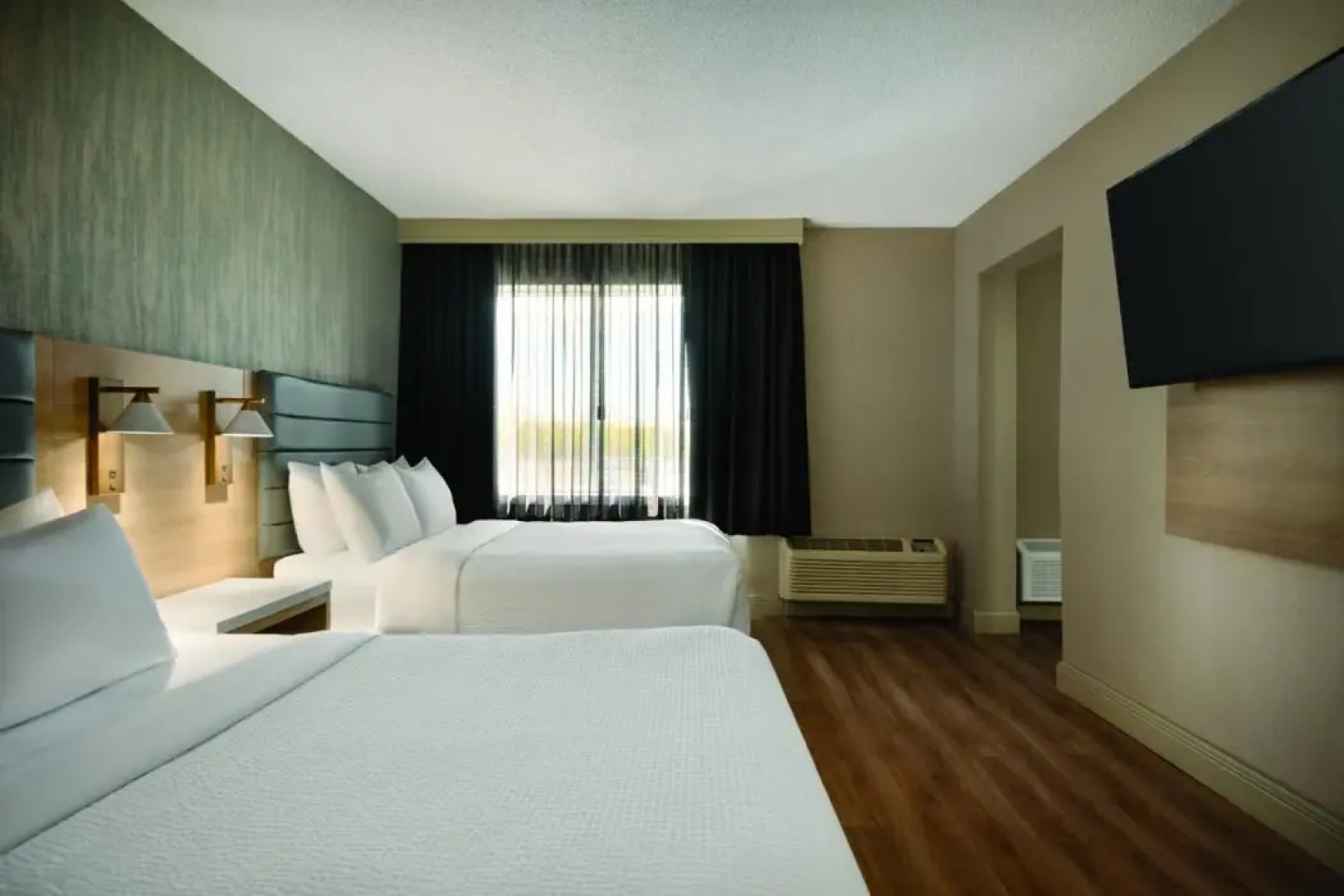 Radisson Hotel Montreal Airport