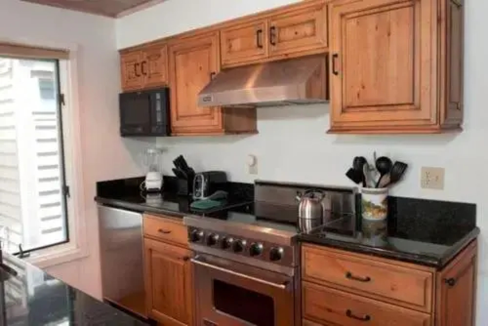 Primrose Condominiums