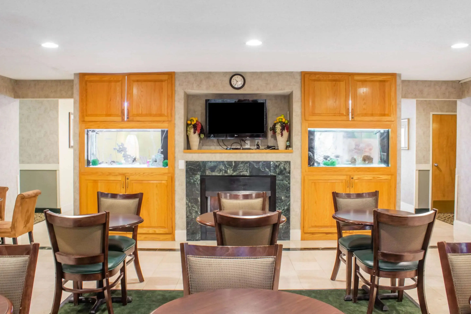 Econo Lodge Raleigh near Walnut Creek Amphitheatre