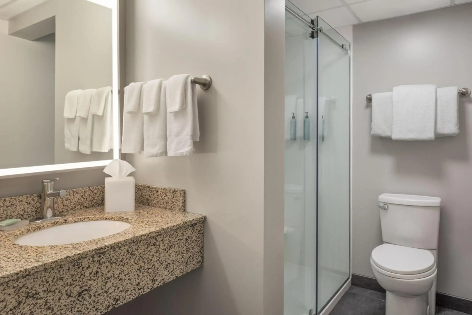 Courtyard by Marriott La Crosse