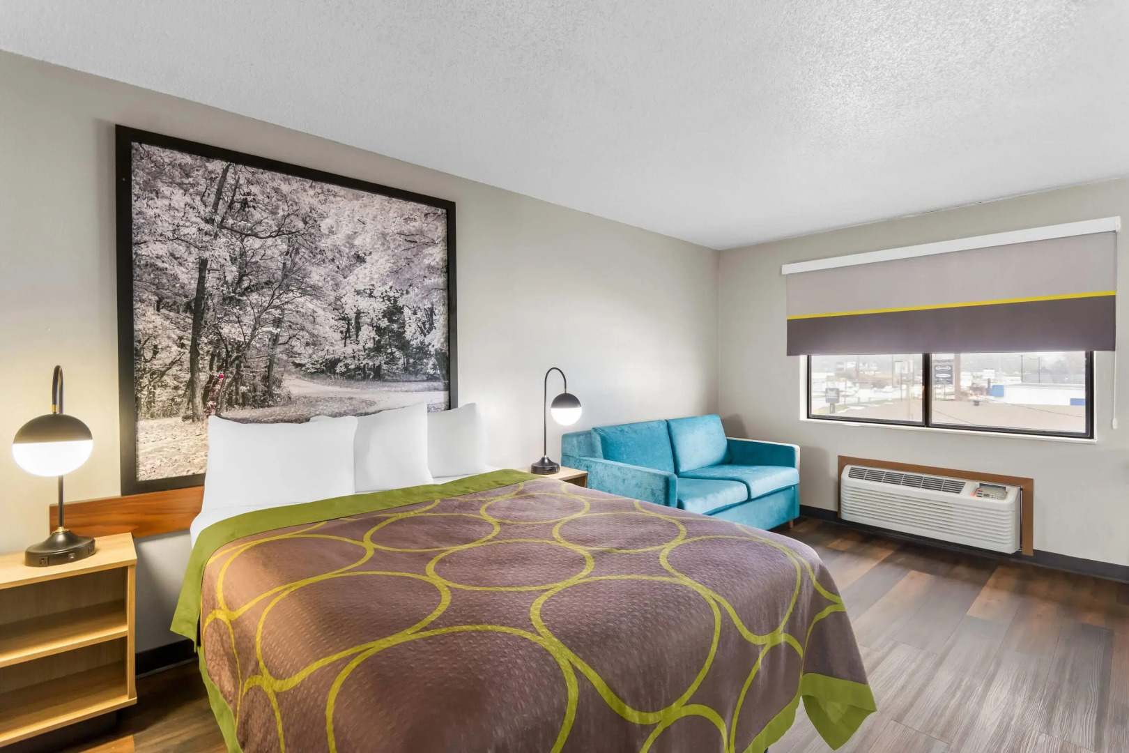 Super 8 by Wyndham Evansville East