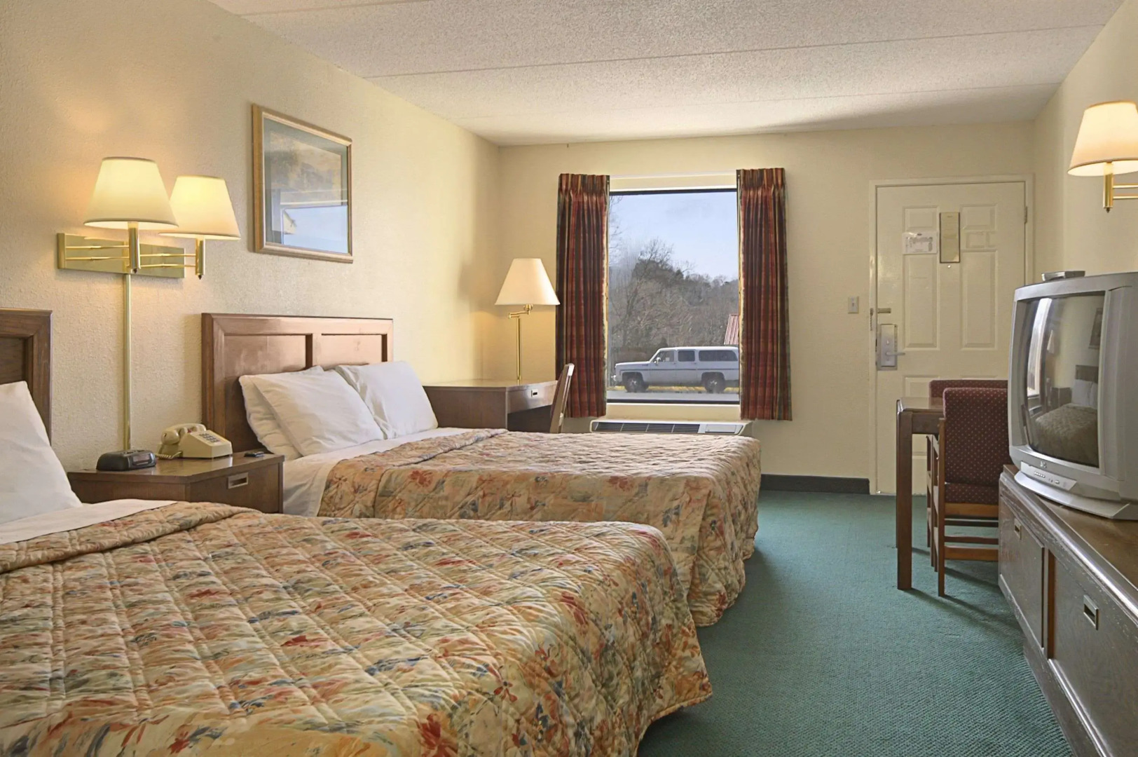 Days Inn by Wyndham Apple Valley Pigeon Forge/Sevierville